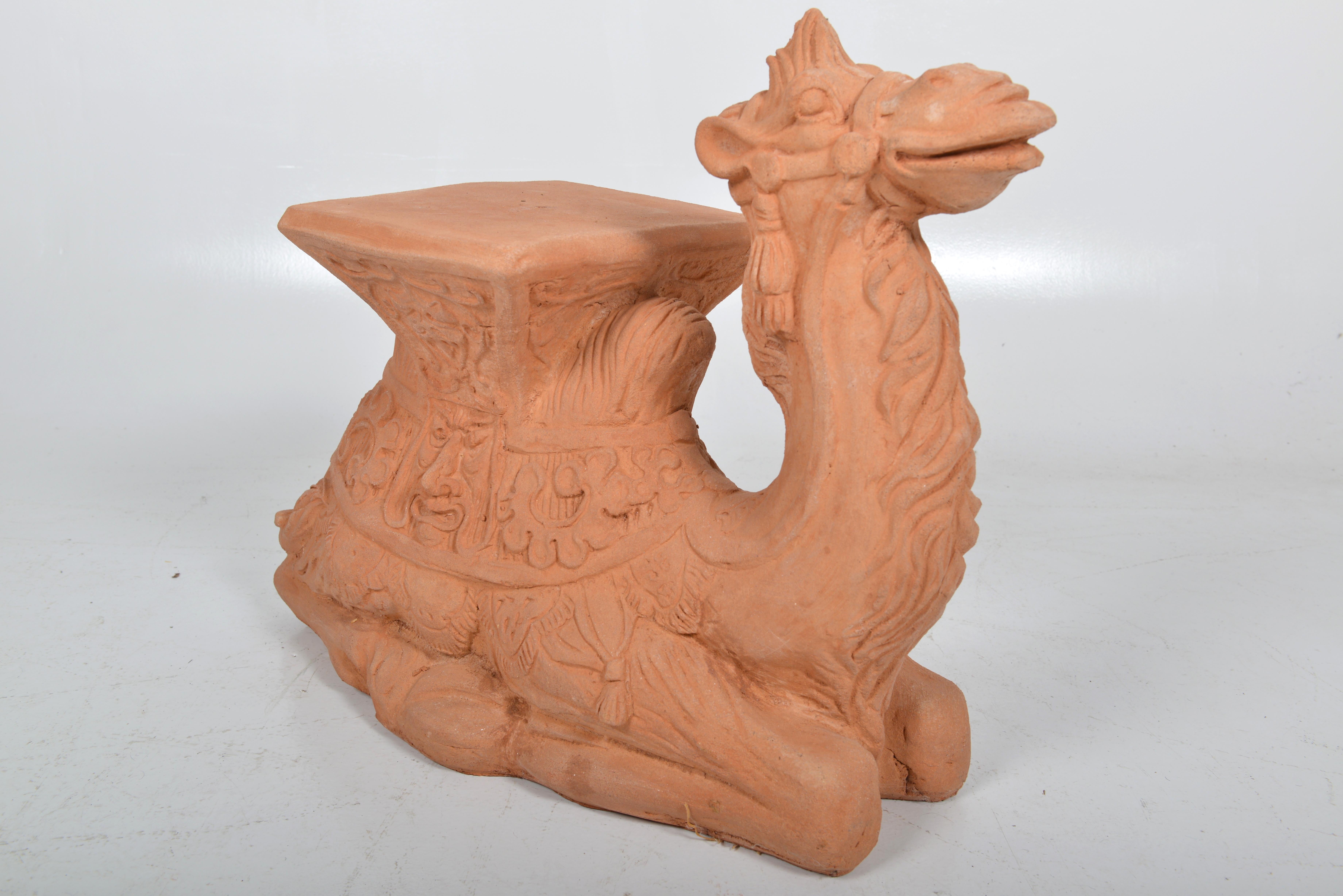 Handcrafted Terracotta Tuscan Camel Seat or Table 2016 In Excellent Condition In Sint-Kruis, BE