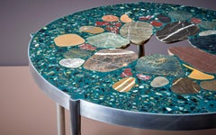 Mesa baja de terrazo artesanal "Reina Frederic" de Felix Muhrhofer