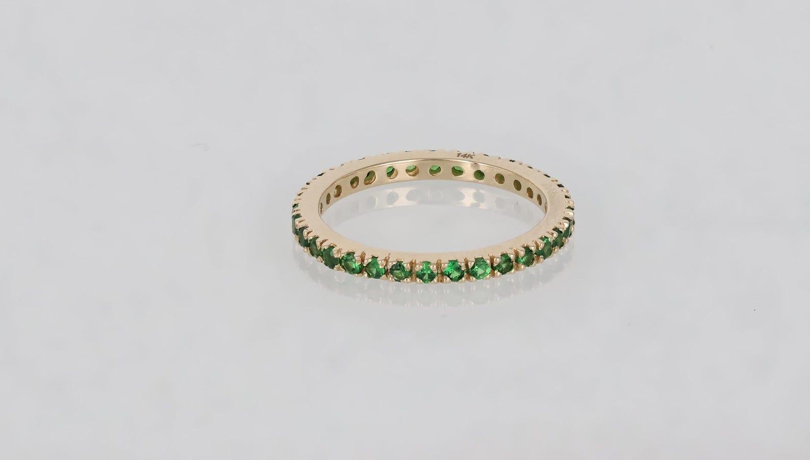Anillo Artesanal Tsavorita Oro 14k Piedra Preciosa Anillo de Compromiso Eternidad Verde . en venta 2