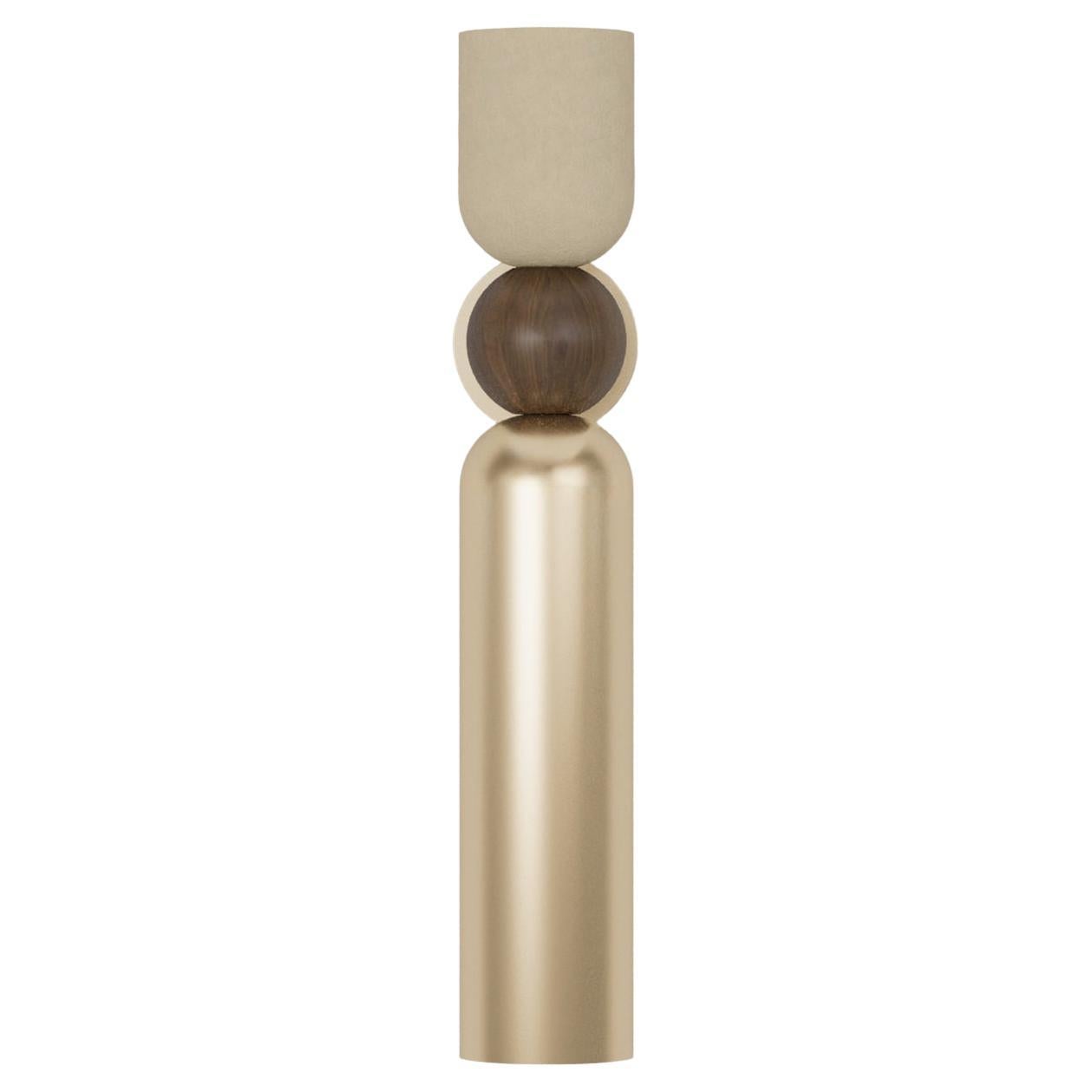 Organico moderno Lampada da parete Tubi in ottone lucido e sfera in noce, realizzata a mano da Nolita Harbour in vendita