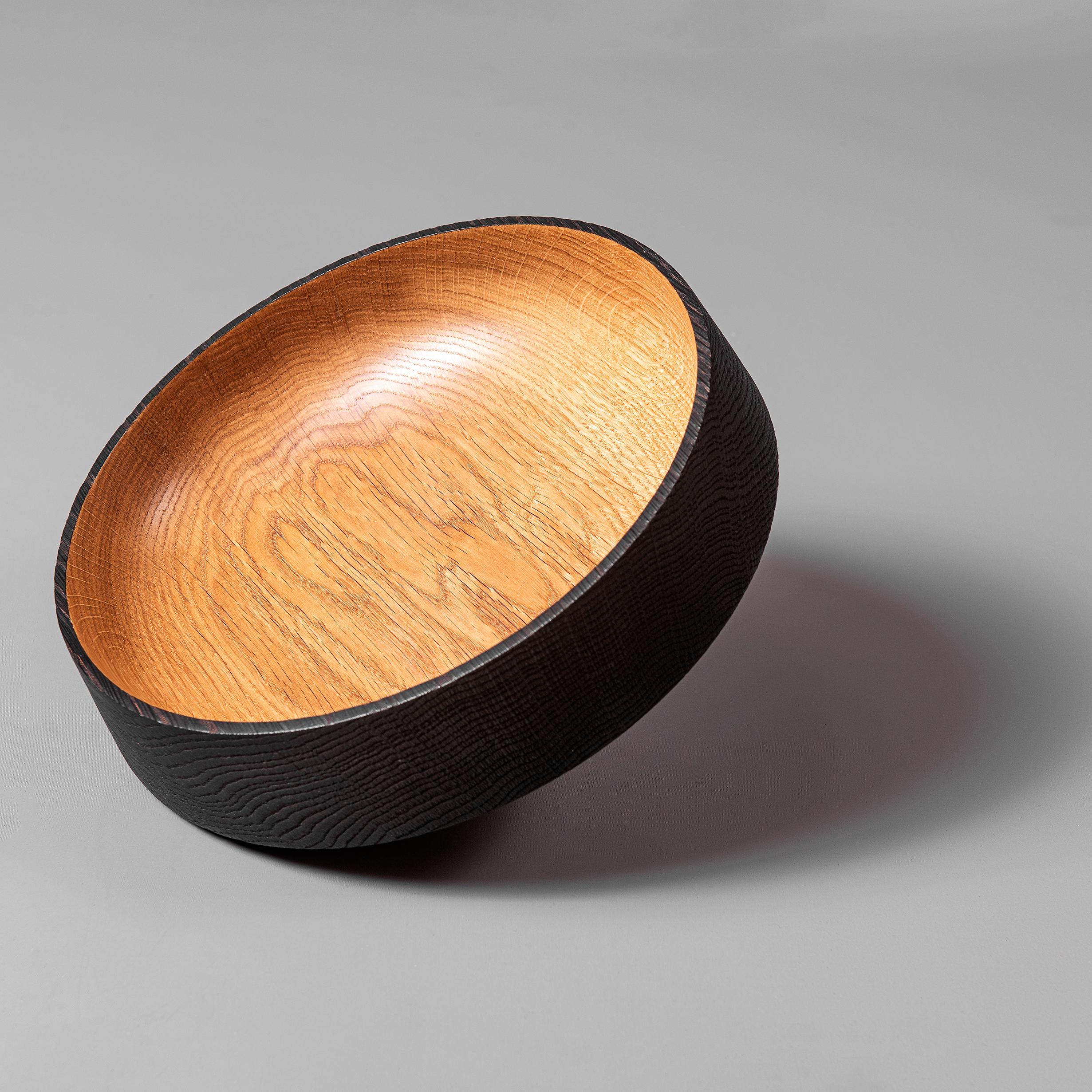 Handcrafted & Turned Oak Japanese Yakisugi Bowl In New Condition For Sale In London, GB