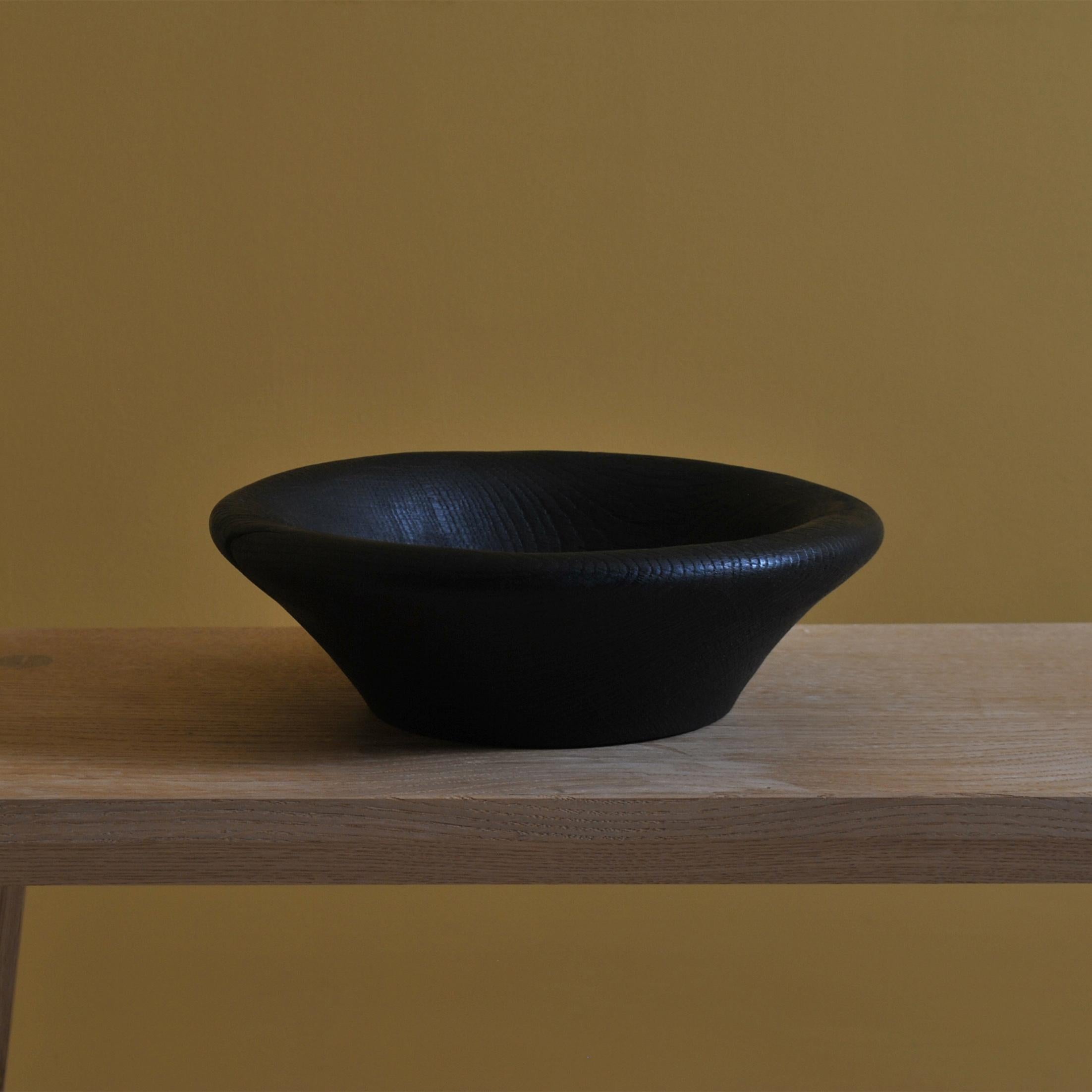 Hand-Crafted Handcrafted Turned Oak Japanese Yakisugi Bowl For Sale