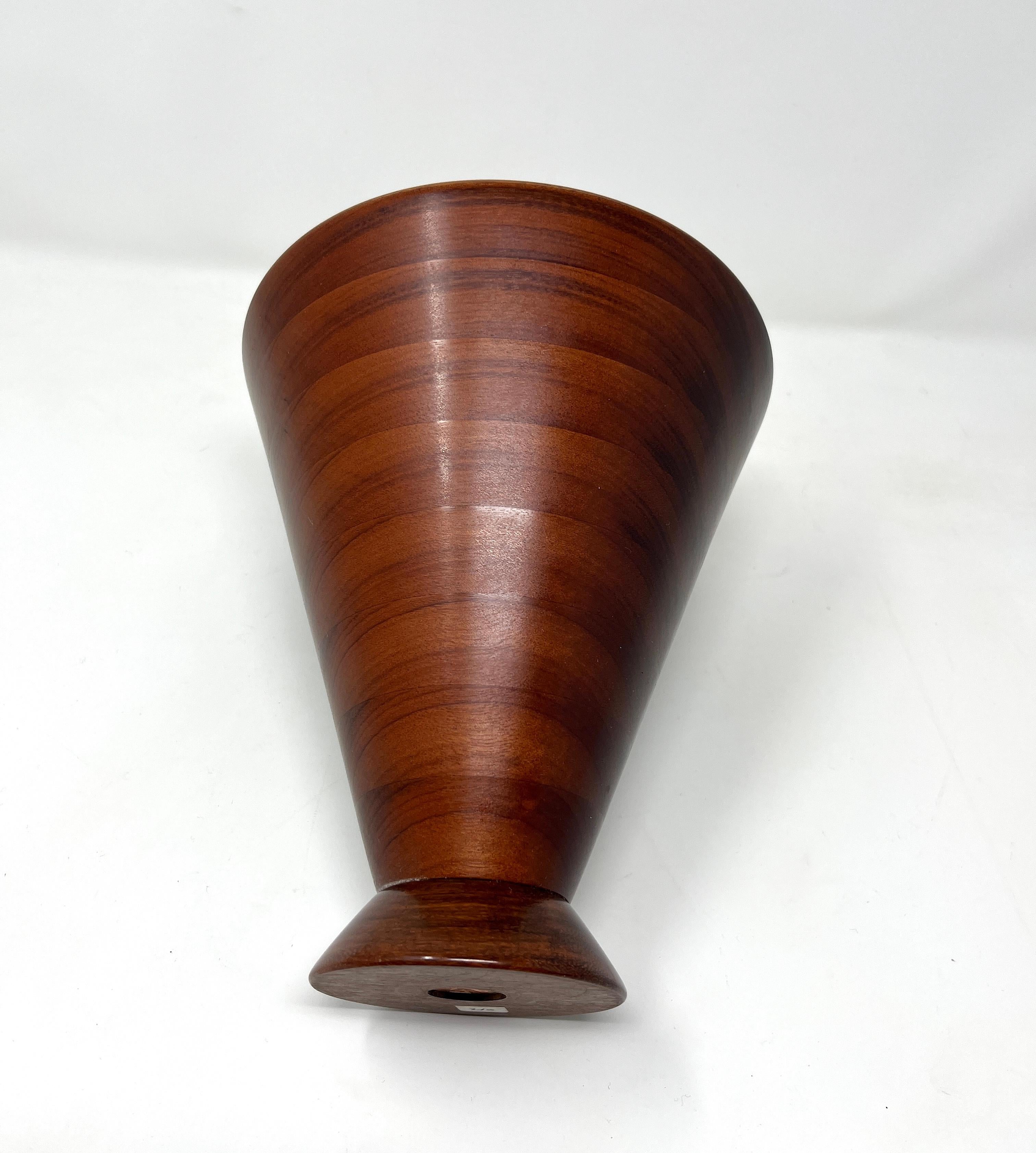 Hand-Carved Handcrafted Turned Wood Sculptural Vase By Lloyd Cheney, 2002 For Sale
