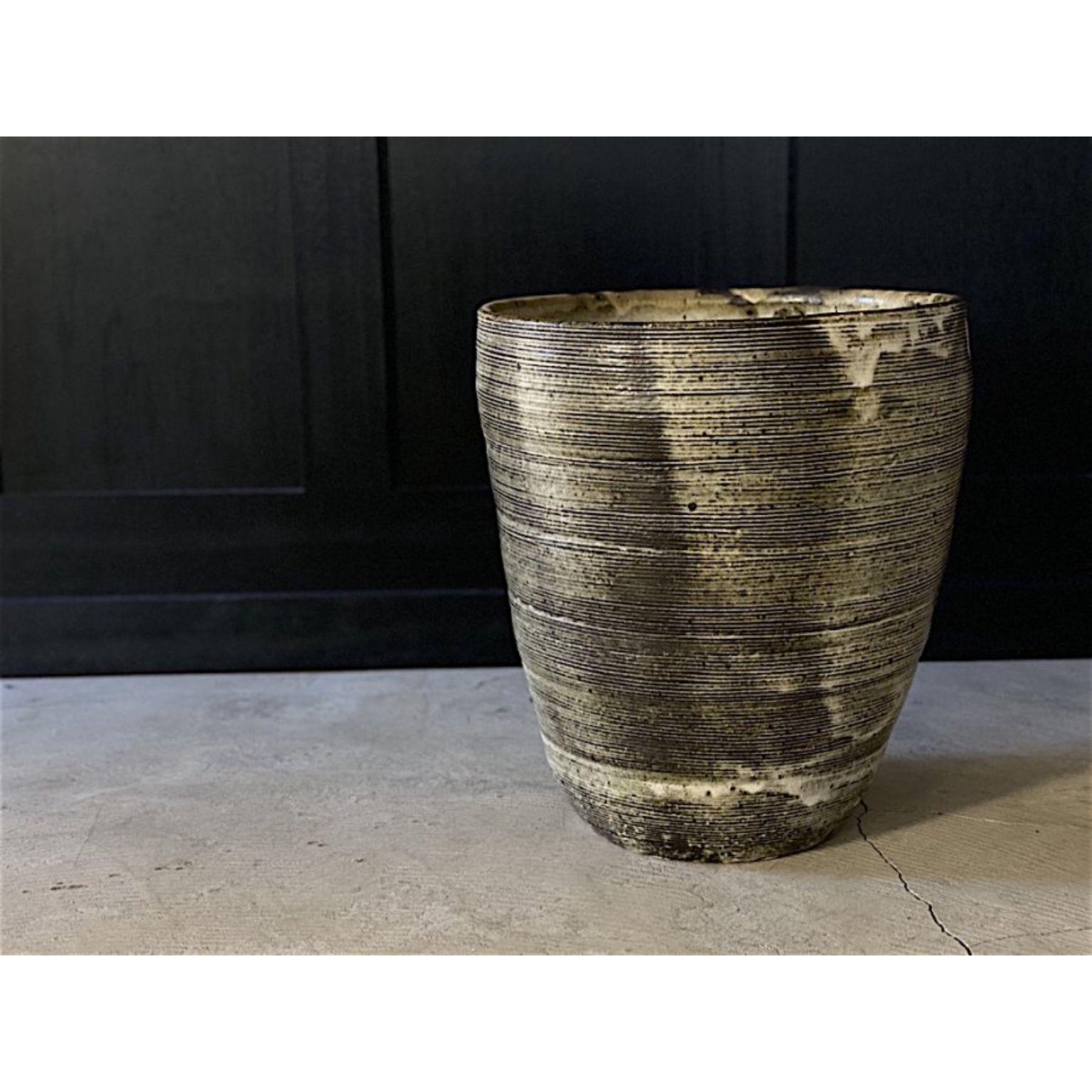 Post-Modern Handcrafted Vase #2 by Teppei Ono For Sale