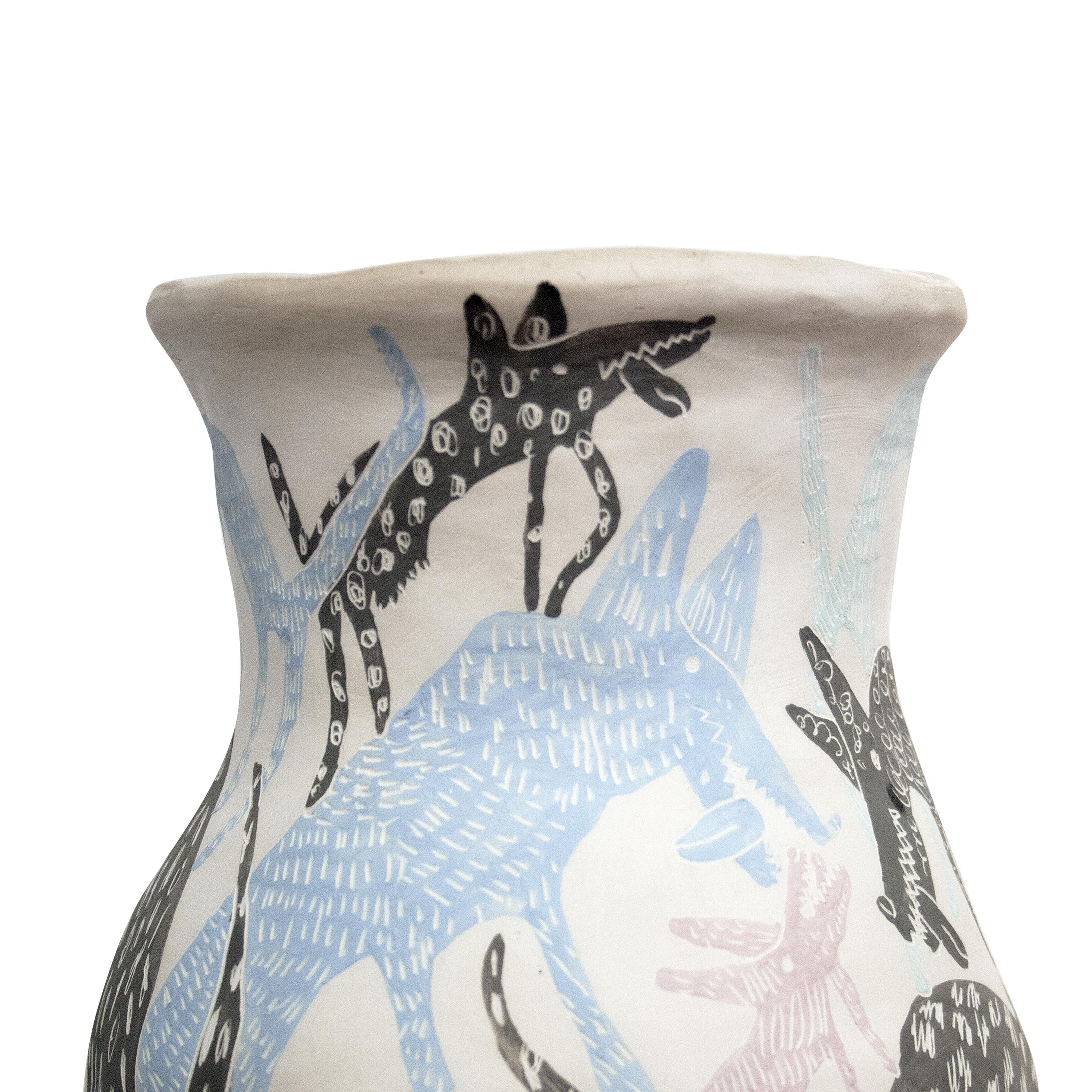 Vase artisanal « Stray Dogs » par « Love and Beauty », Espagne, 2022 6