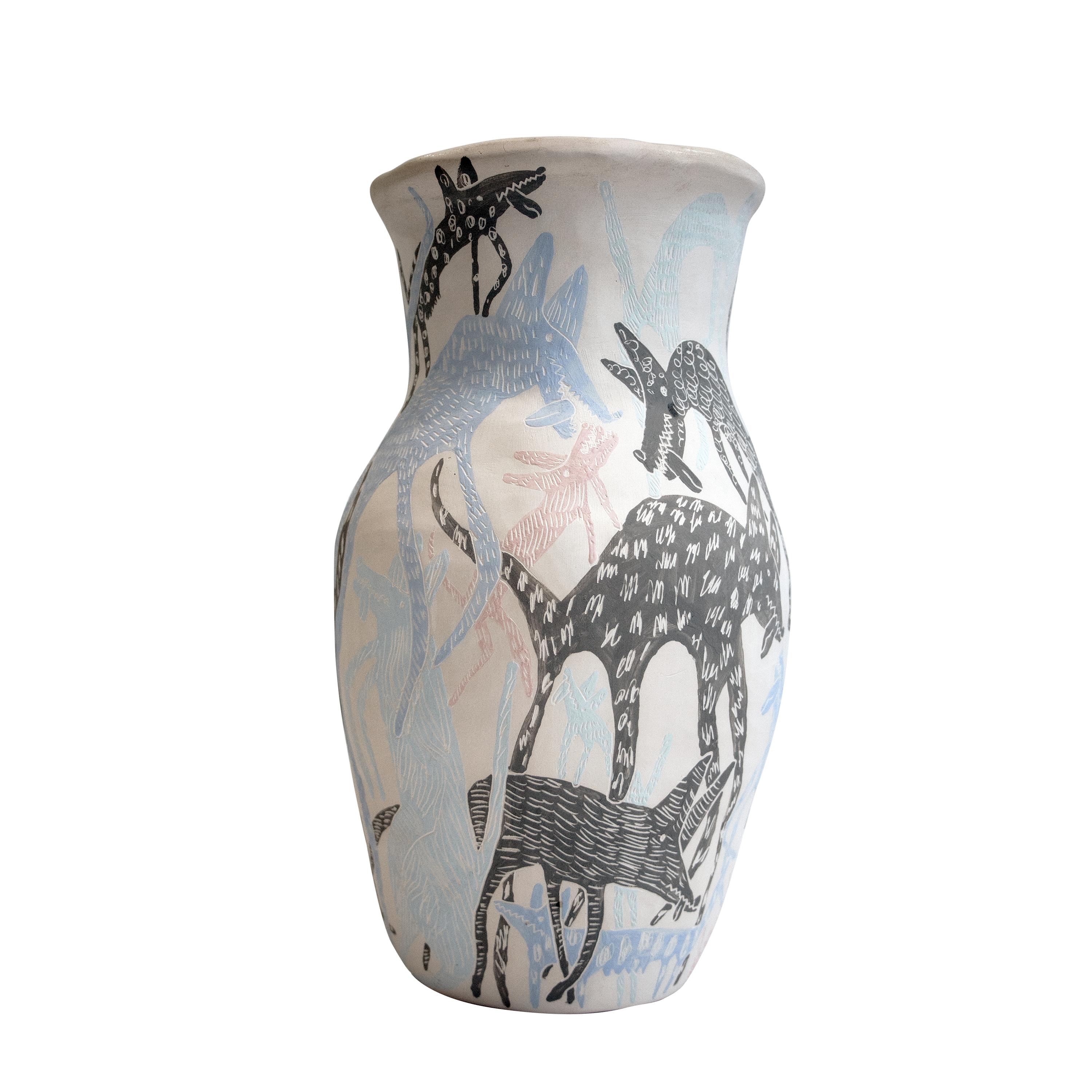 Espagnol Vase artisanal « Stray Dogs » par « Love and Beauty », Espagne, 2022