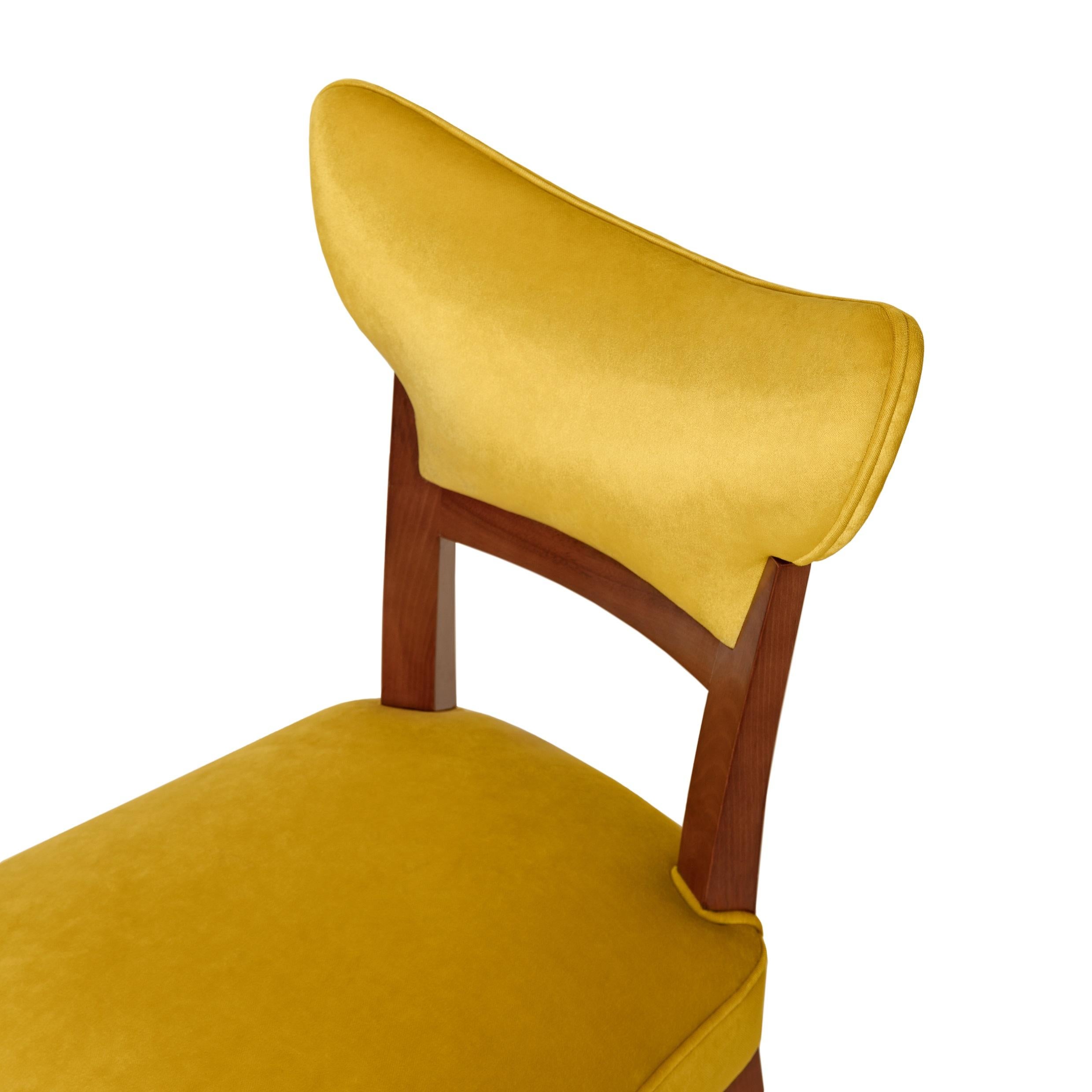 Handcrafted Velvet Dining Chair in Retro Silhouette For Sale 1