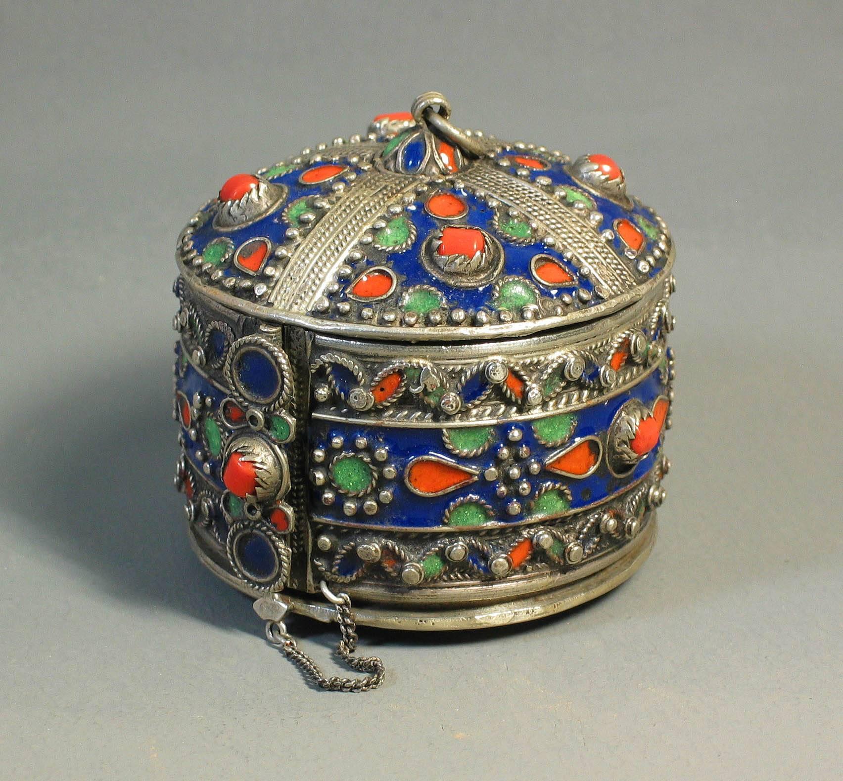 Argent Bracelet boîte Kabyle berbère vintage fabriqué à la main