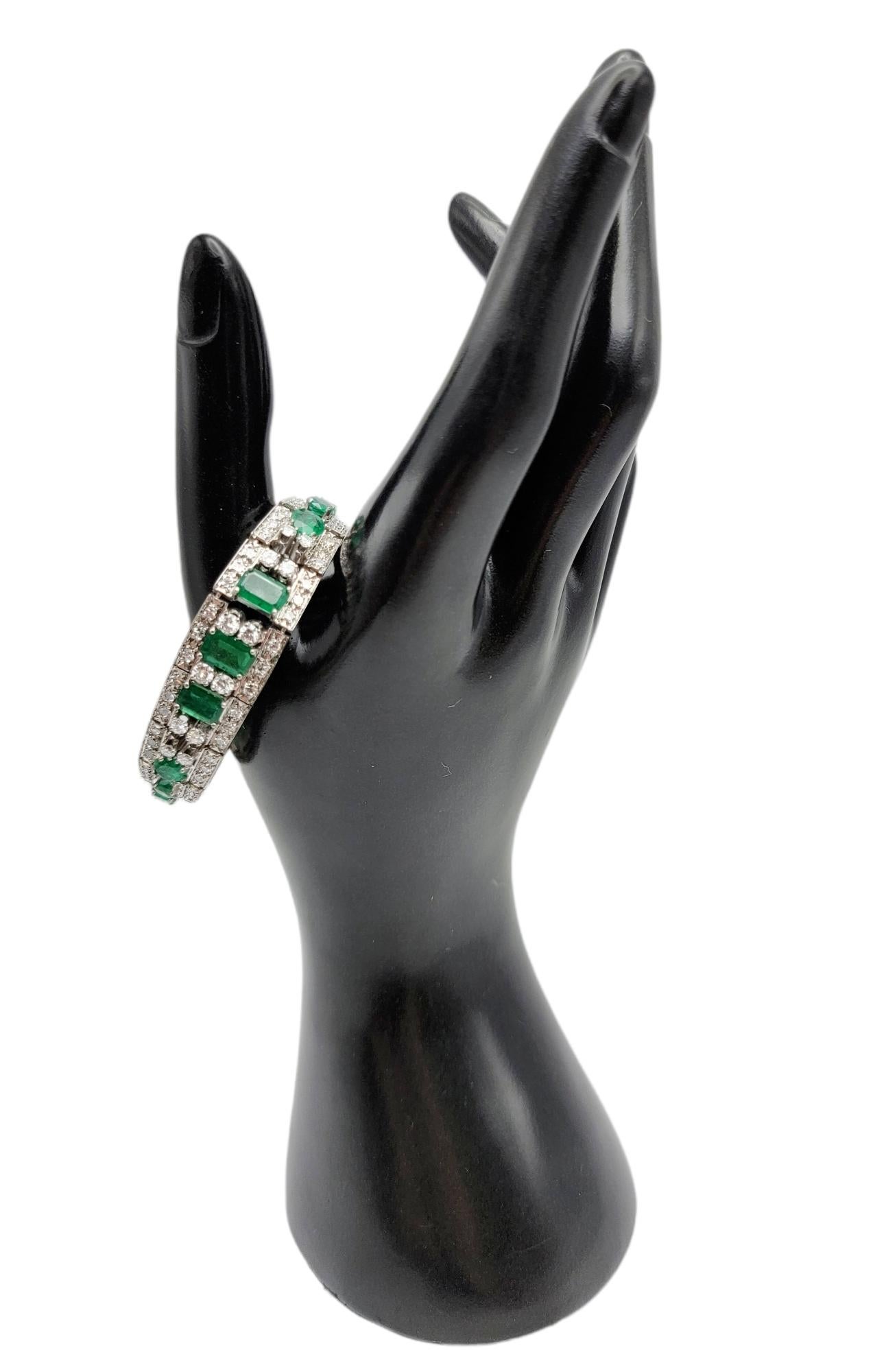 Vintage 10.40 CTW Emerald and Diamond Hinged Cuff 18 Karat White Gold Bracelet  4