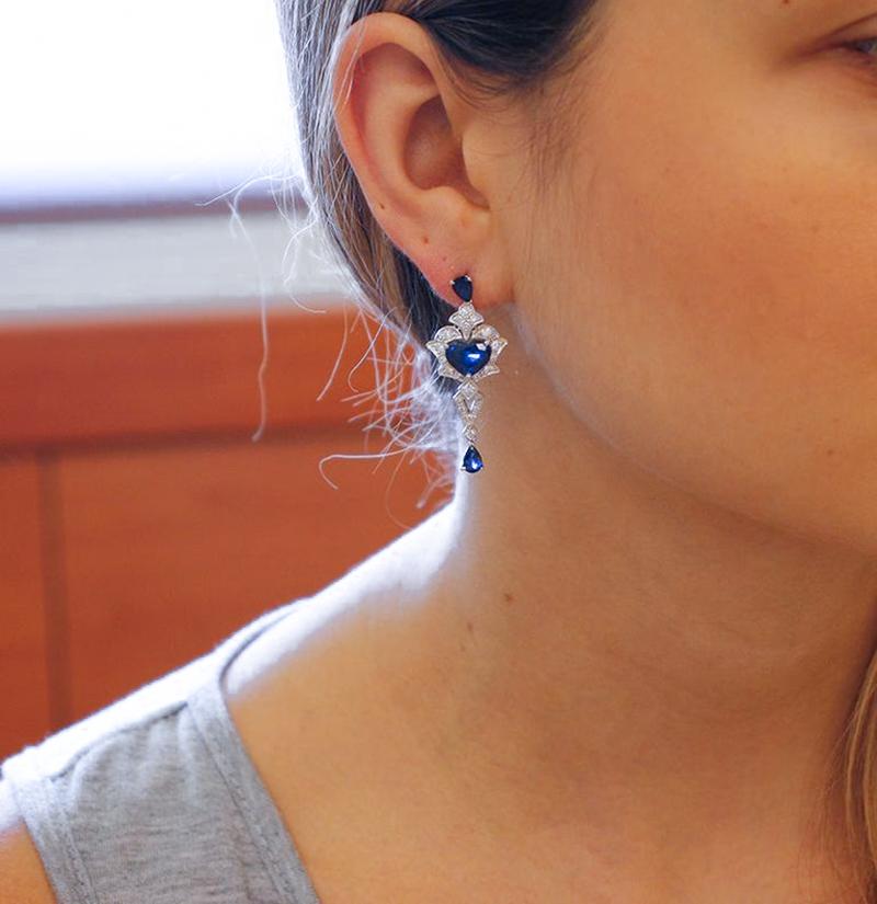 Handgefertigte Vintage-Ohrringe mit blauen Saphiren, Diamanten, 14 Karat Weißgold im Zustand „Hervorragend“ im Angebot in Marcianise, Marcianise (CE)