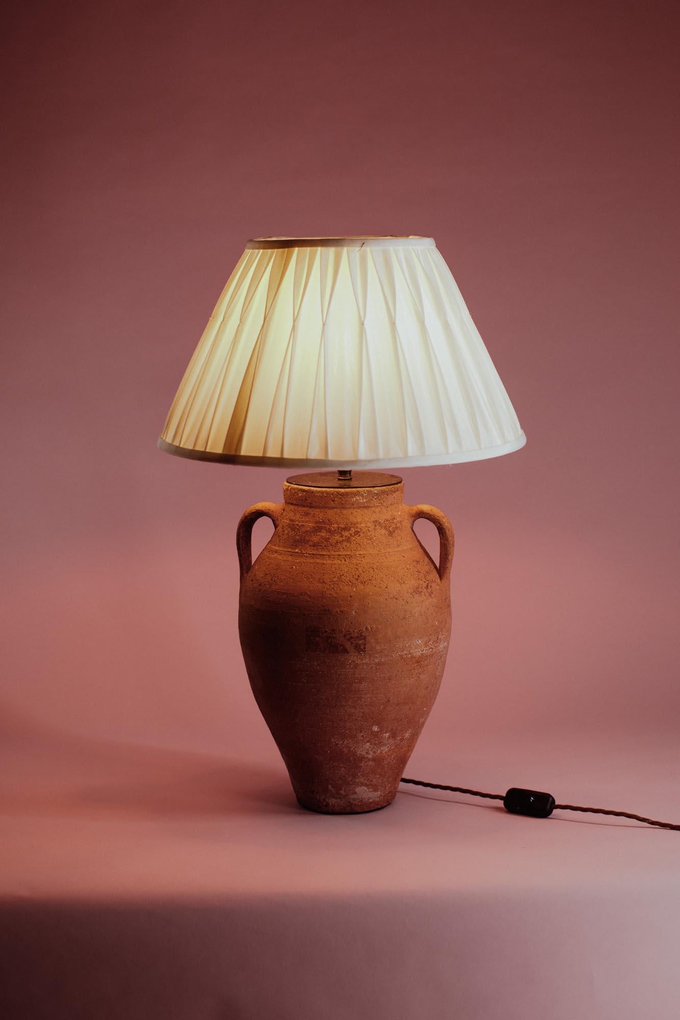 Handcrafted Vintage Turkish Terracotta Twin Handle Table Lamp, 20th Century For Sale 3