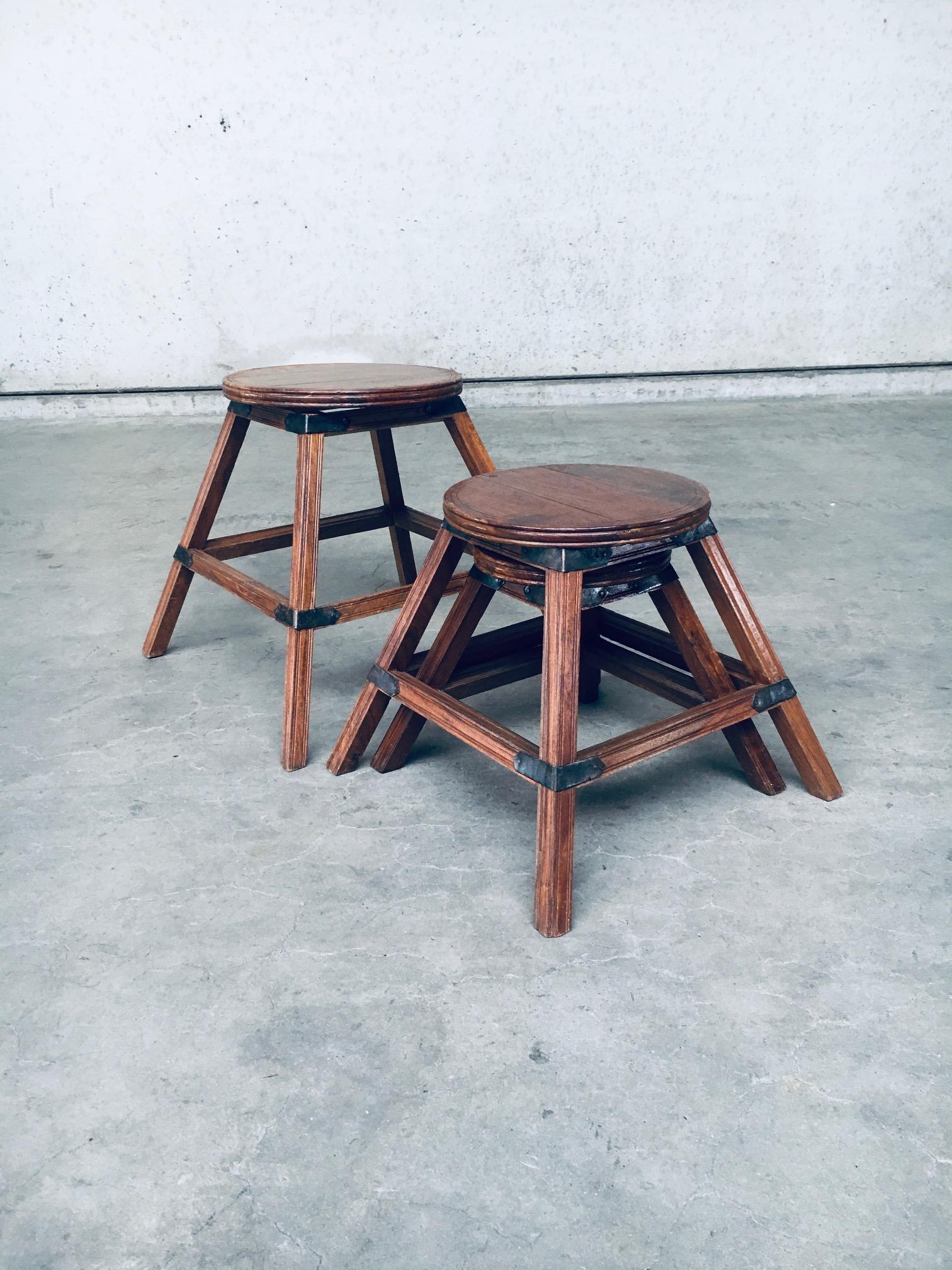 Handcrafted Wabi Sabi Style Nesting Table Set, France, 1950's In Fair Condition For Sale In Oud-Turnhout, VAN