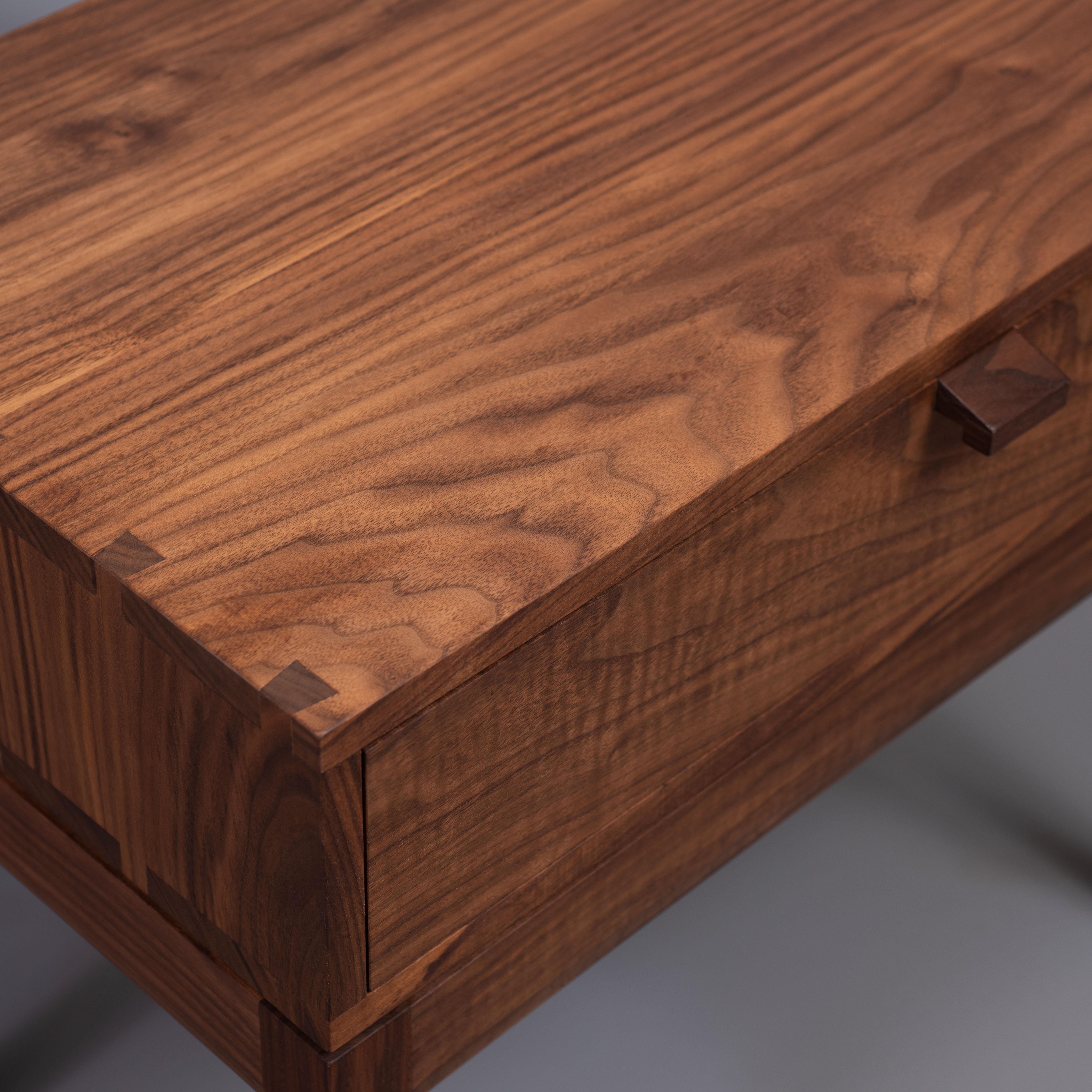 Hand-Crafted Handcrafted Walnut & Oak End / Bedside Tables For Sale