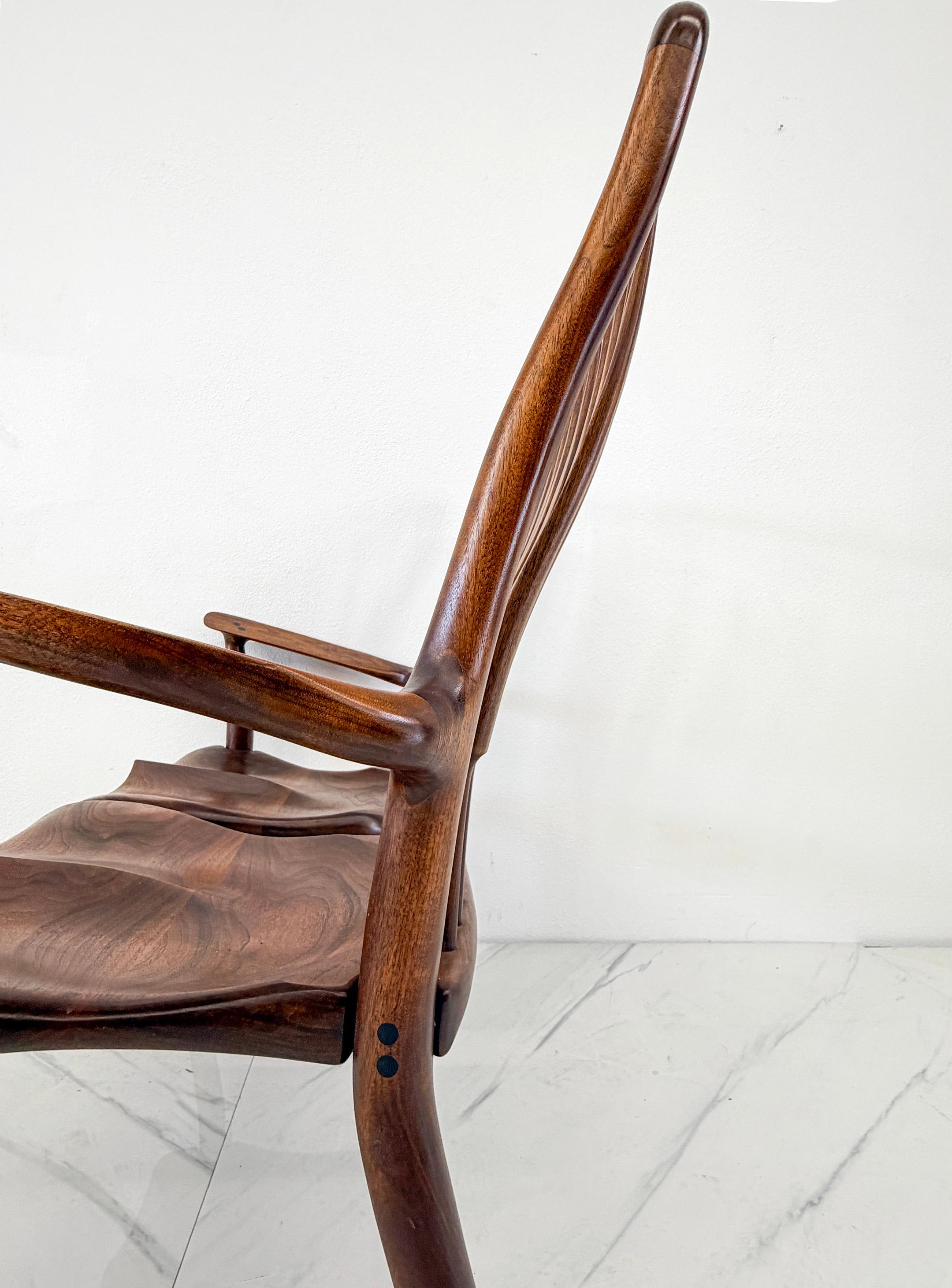 Causeuse Studio A en noyer travaillée à la main dans le style de Maloof et Nakashima Bon état - En vente à Culver City, CA