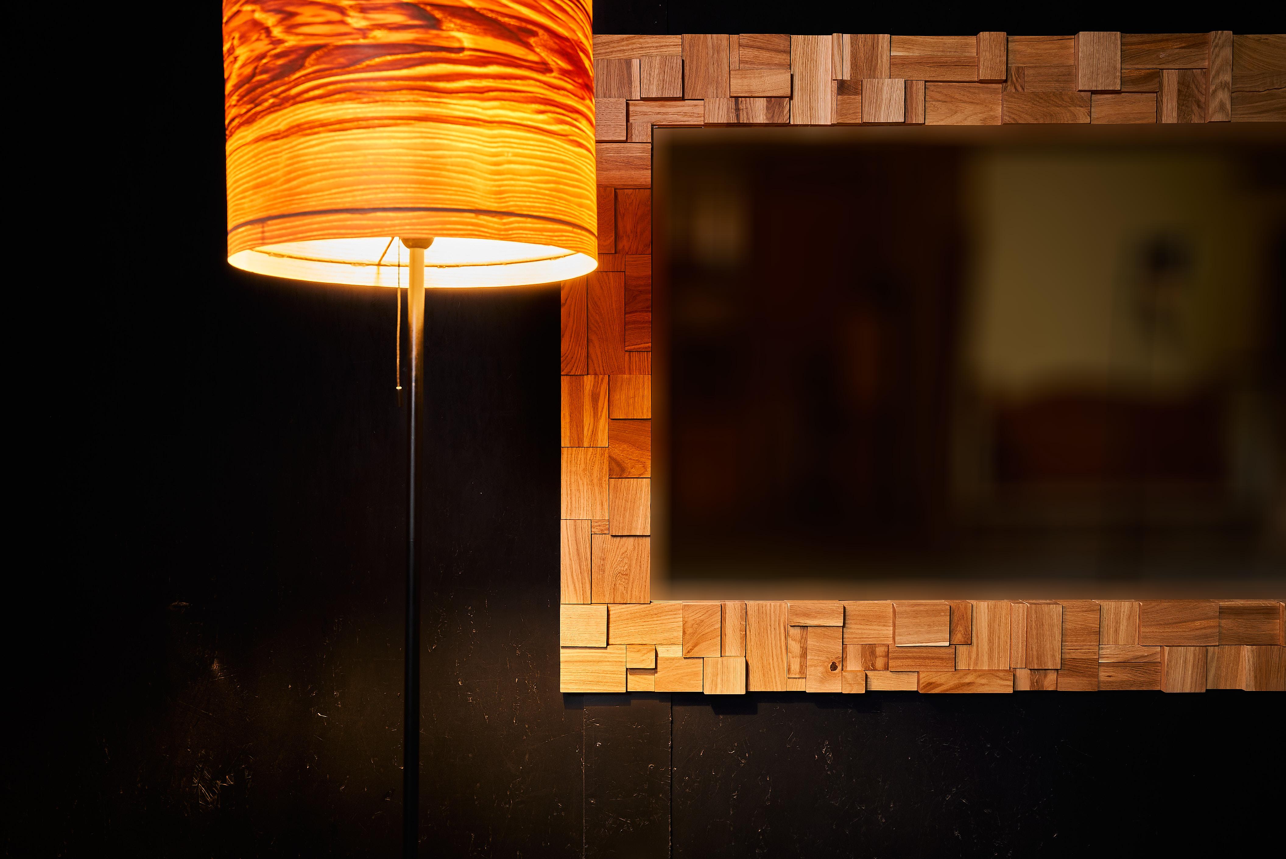 Sculpté à la main Miroir en bois artisanal Cadre en mosaïque de chêne Décoration murale Miroir design en vente