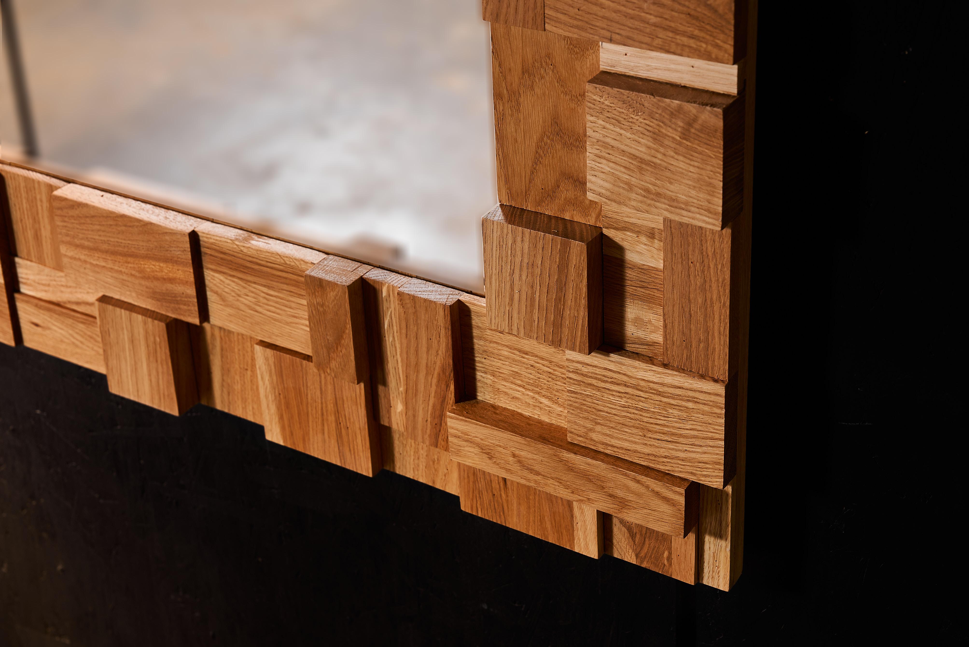 XXIe siècle et contemporain Miroir en bois artisanal Cadre en mosaïque de chêne Décoration murale Miroir design en vente