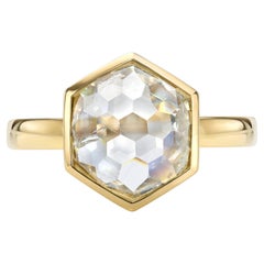Anello con diamante a taglio rosa esagonale Wyler fatto a mano da Single Stone