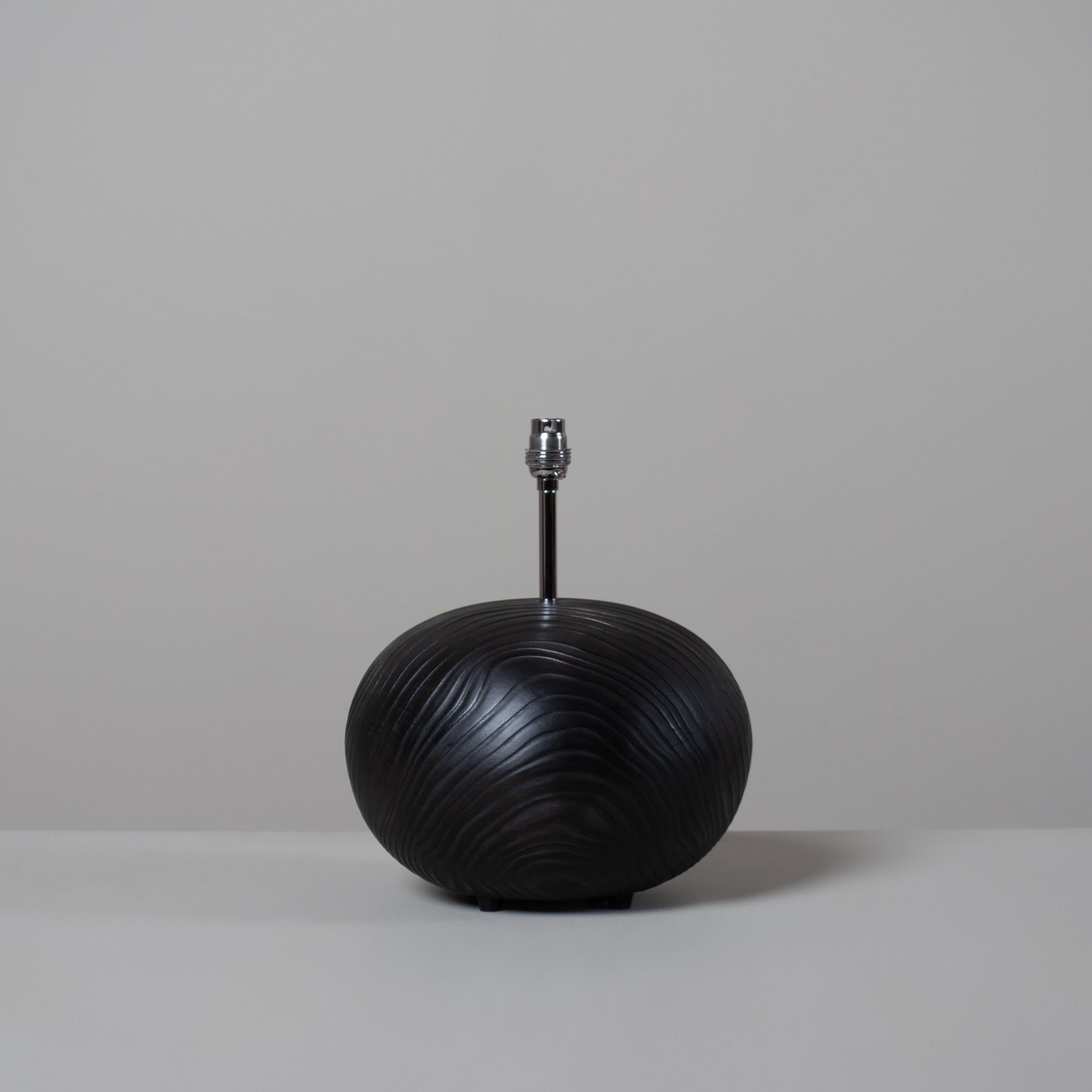Large Japanese Yakisugi technique lamp. Handcrafted and turned solid English ash or cypress wood. Chrome/brass electrical fittings to your requirements. Dimensions may vary slightly due to the nature of the craft process involved.
Yakisugi / Shou