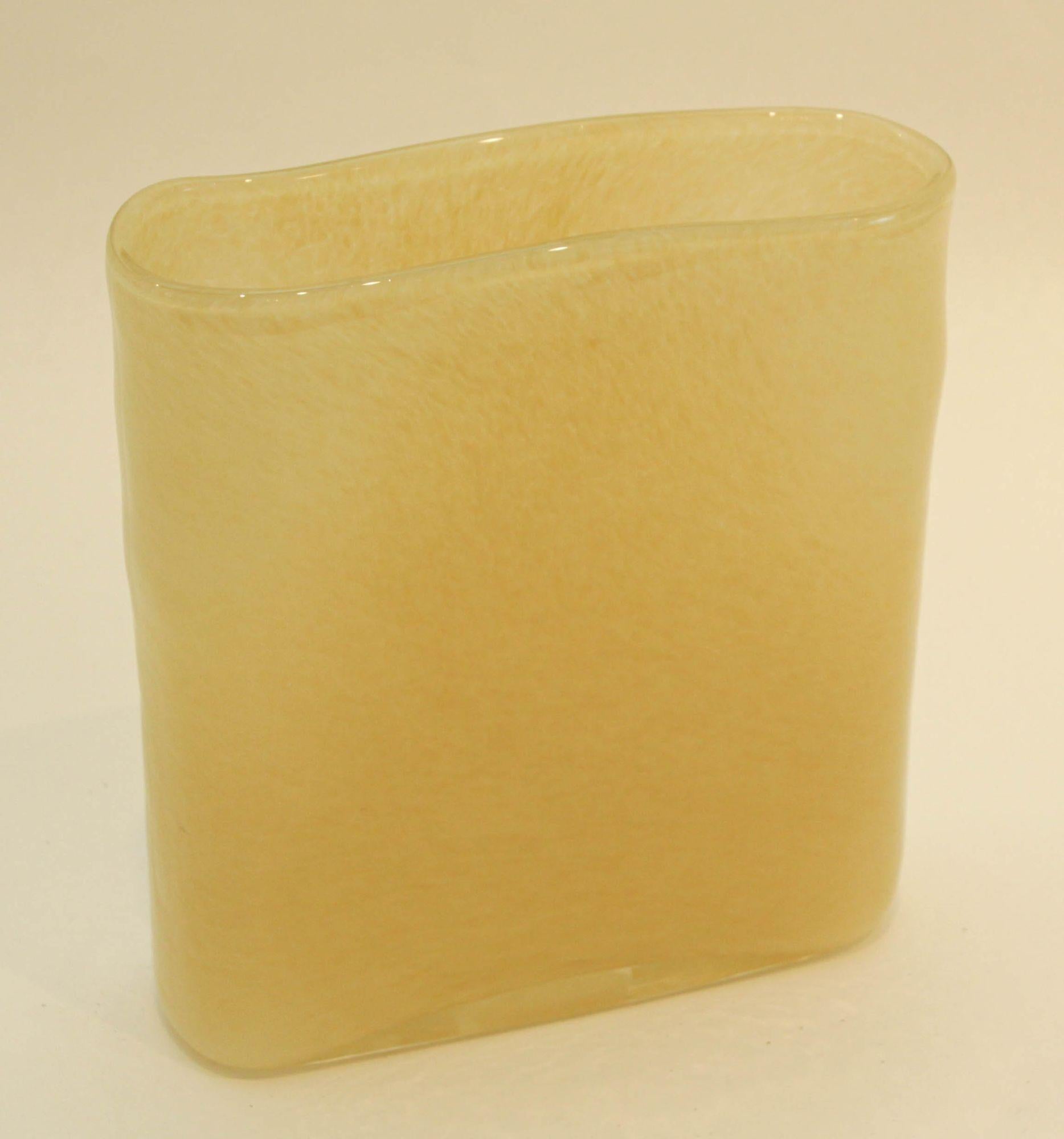 Post-Modern Handcrafted Yellow Beige Art Glass Vase Kosta Boda Style, 1980s For Sale