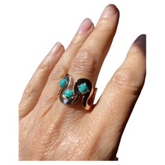 Handgefertigter Gelbgold Wave Band-Ring mit türkisfarbener Trilogie im Deko-Stil