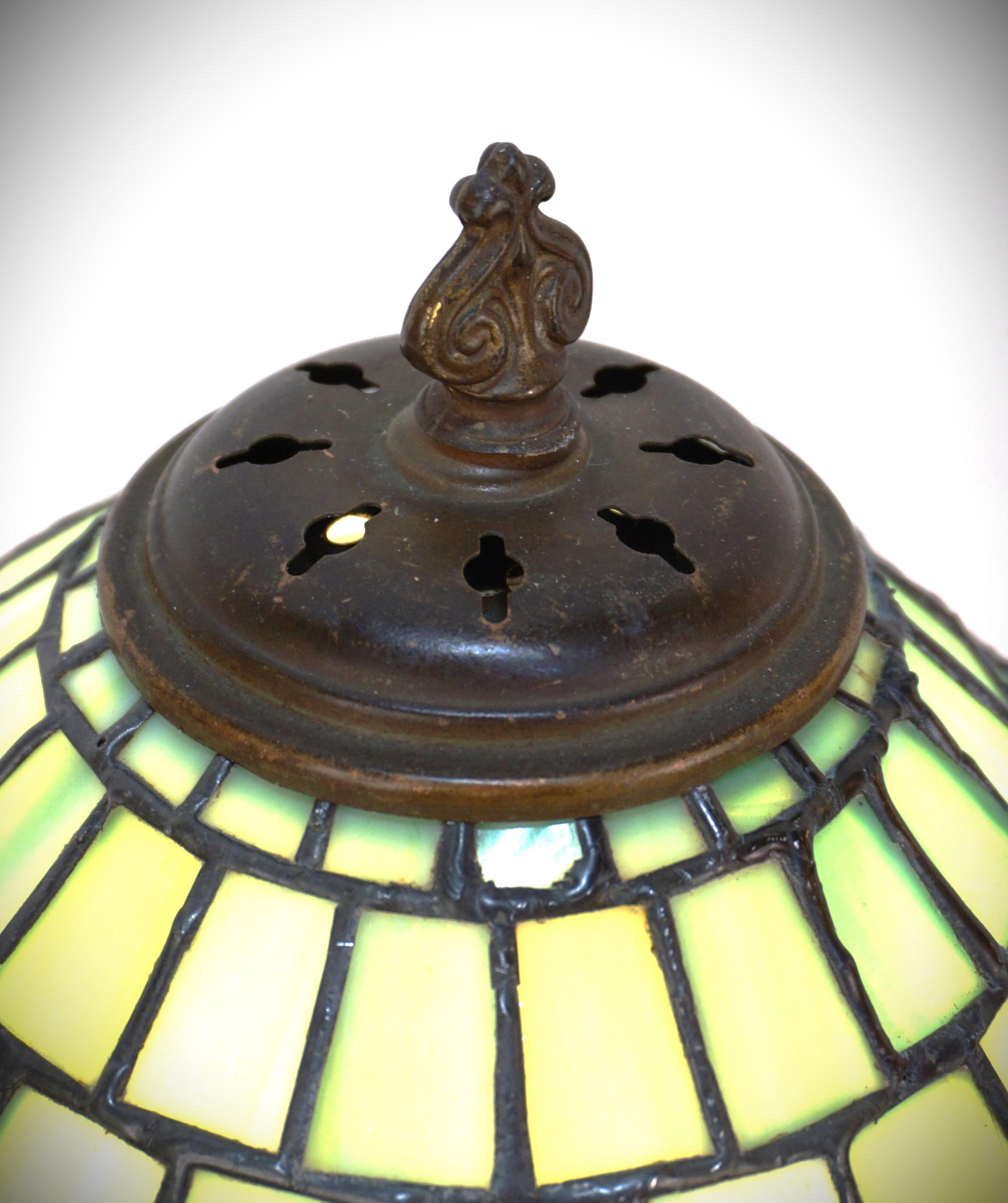 American Handel Stained Glass Table Lamp For Sale