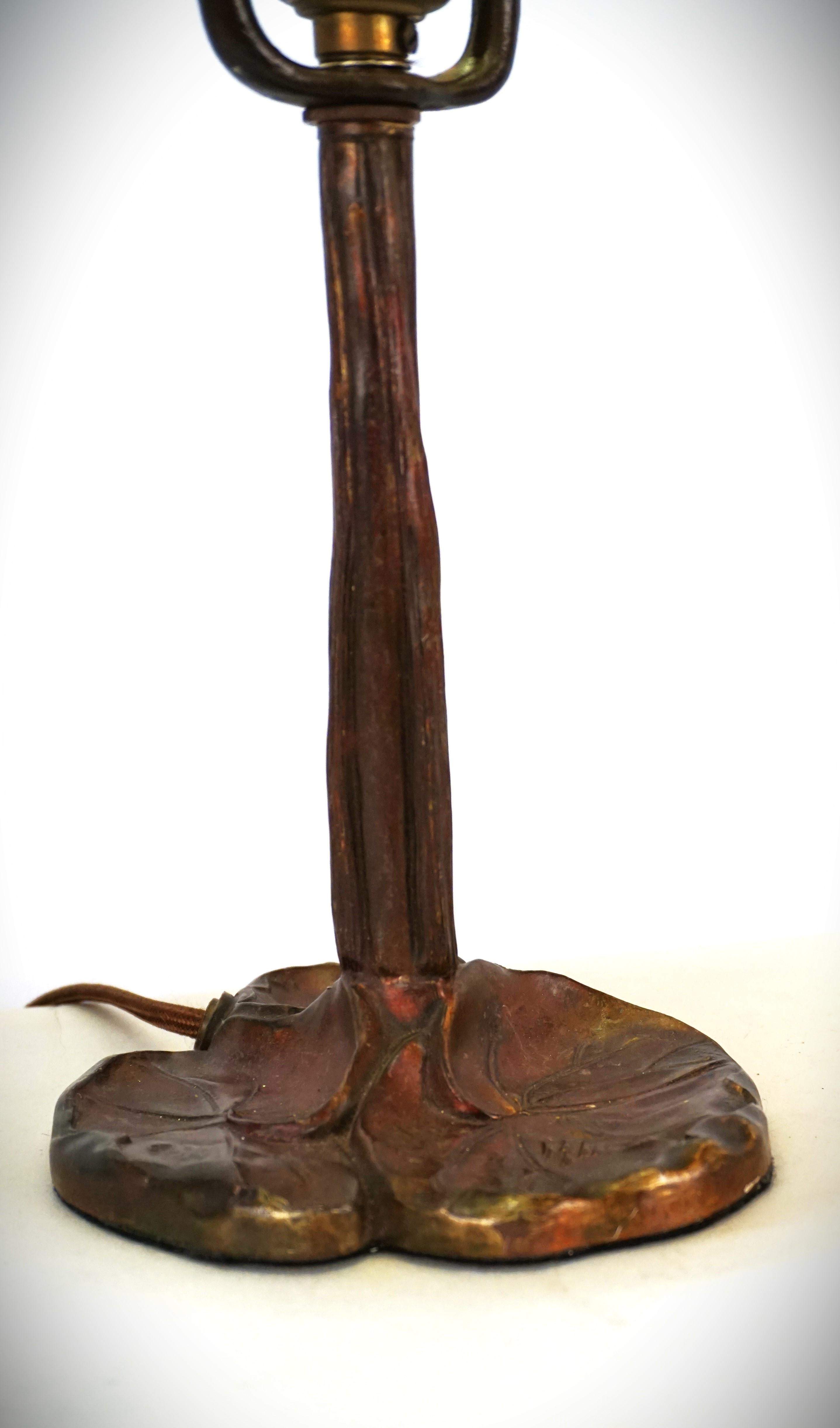 Metal Handel Stained Glass Table Lamp For Sale