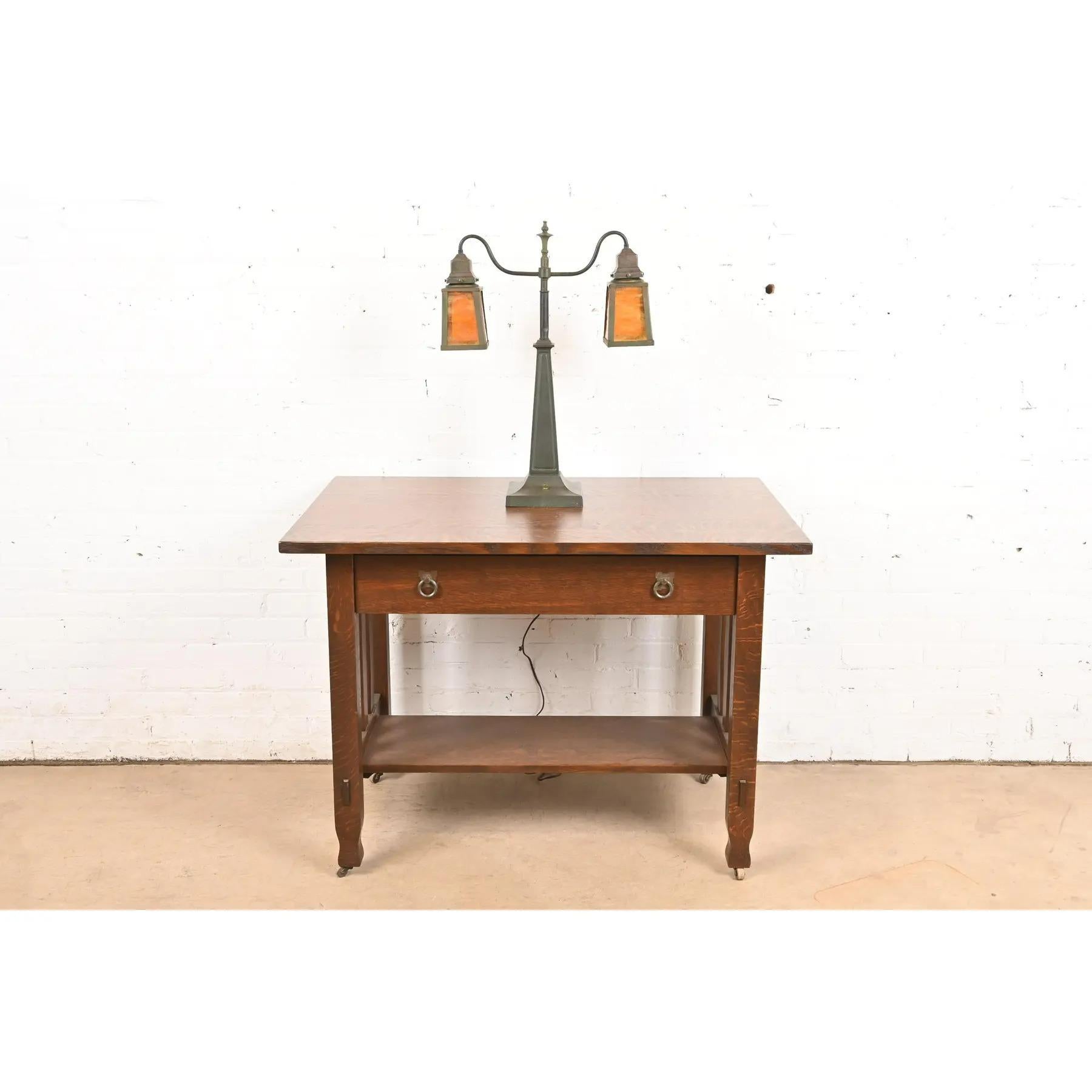 Lampe de table double en bronze et verre de scories de style Arts & Crafts antique Handel en vente 5