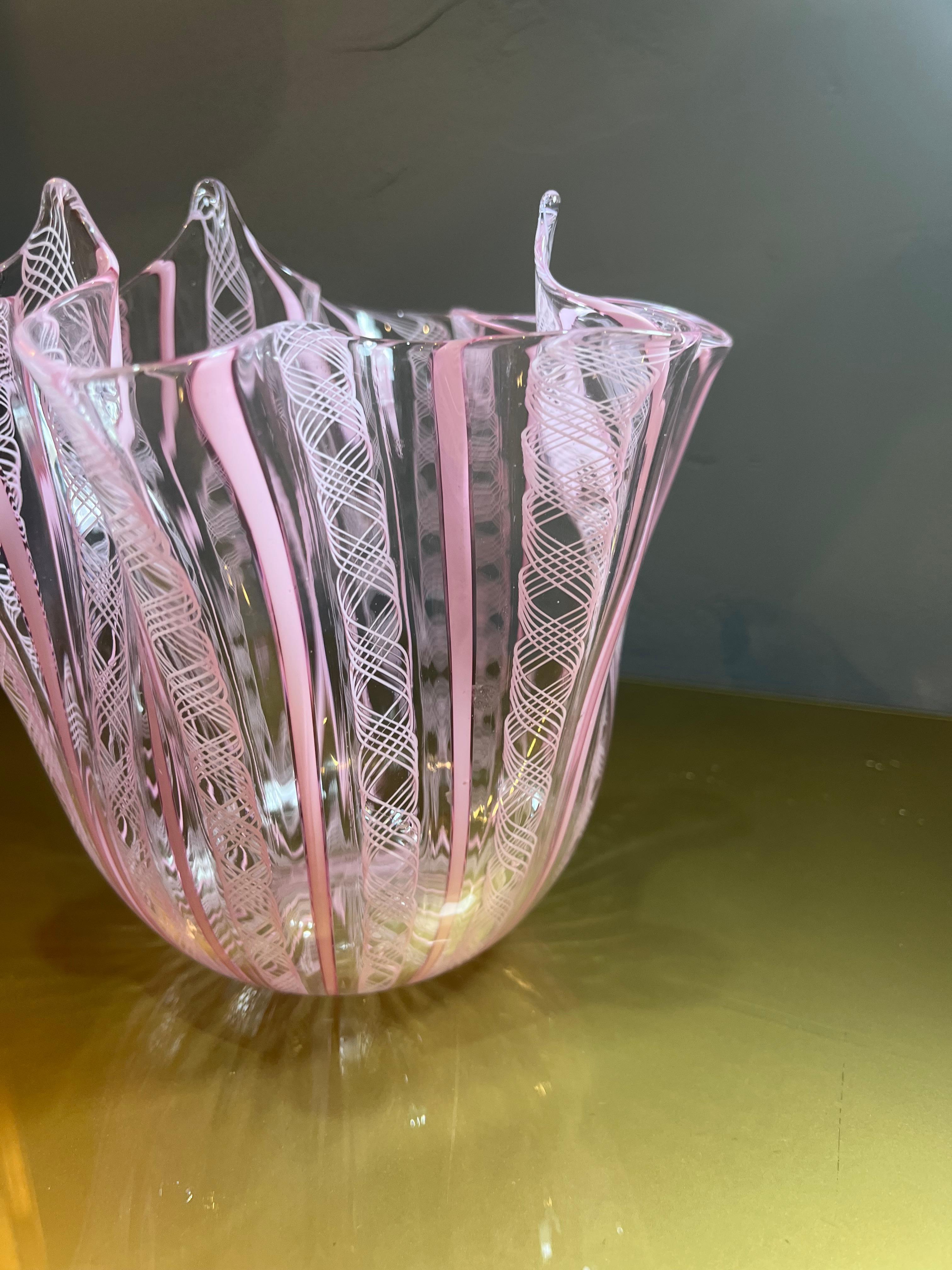 Handkerchief vase by Fulvio Biancon for Venini in vendita 1