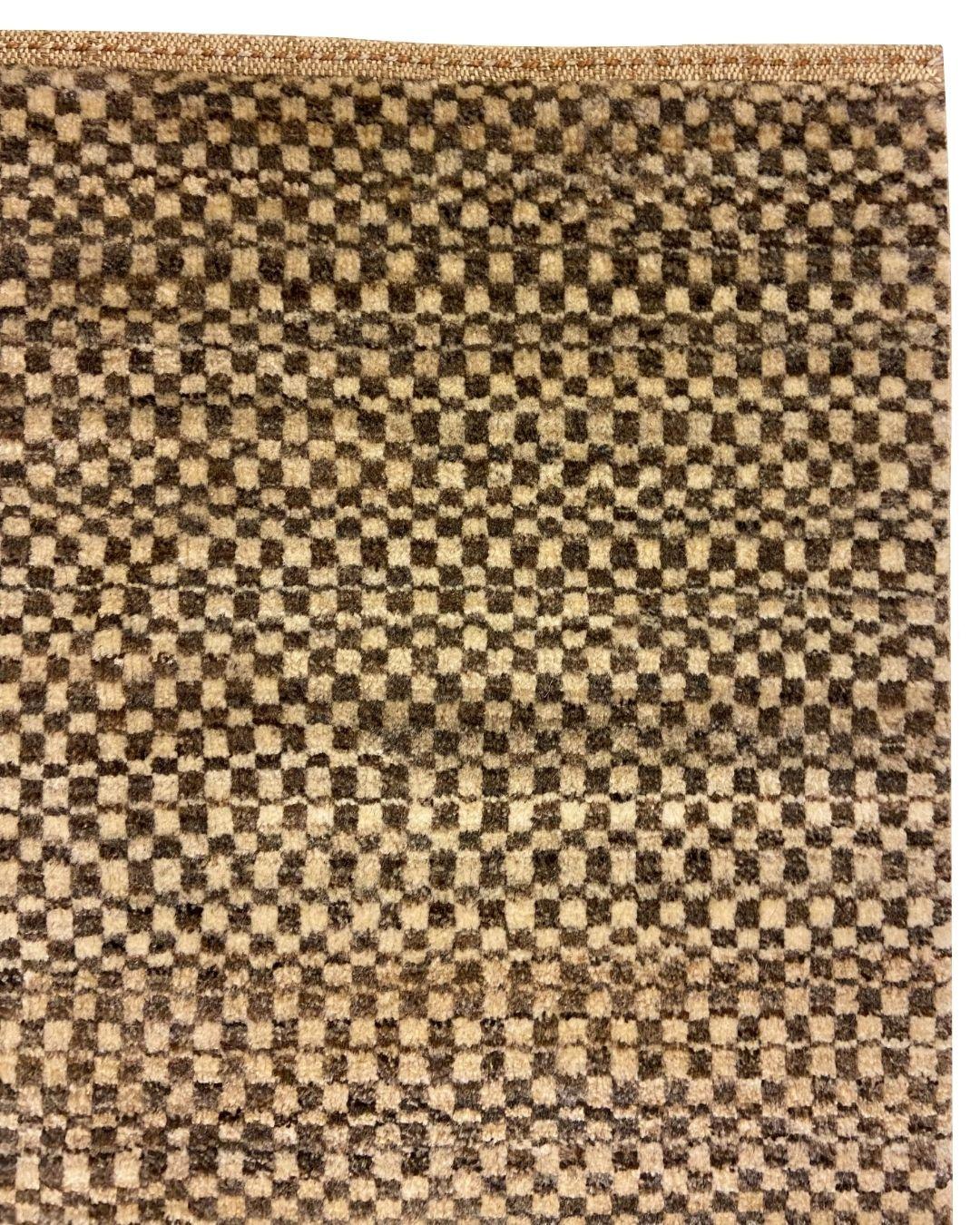 Handgeknüpfter brauner und cremefarbener karierter architektonischer Wollteppich, 3' x 4' (Handgewebt) im Angebot