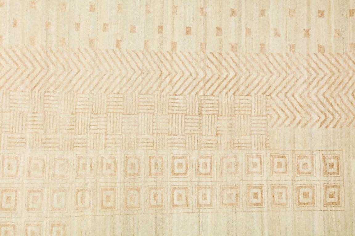 Tapis persan en laine et soie crème noué à la main avec motif Art Déco, 9' x 12' en vente 1