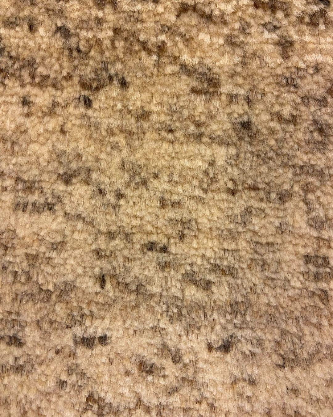 Handknotted Modern Organic Persian Rug in Neutral Cream and Brown, 3' x 5' For Sale 1