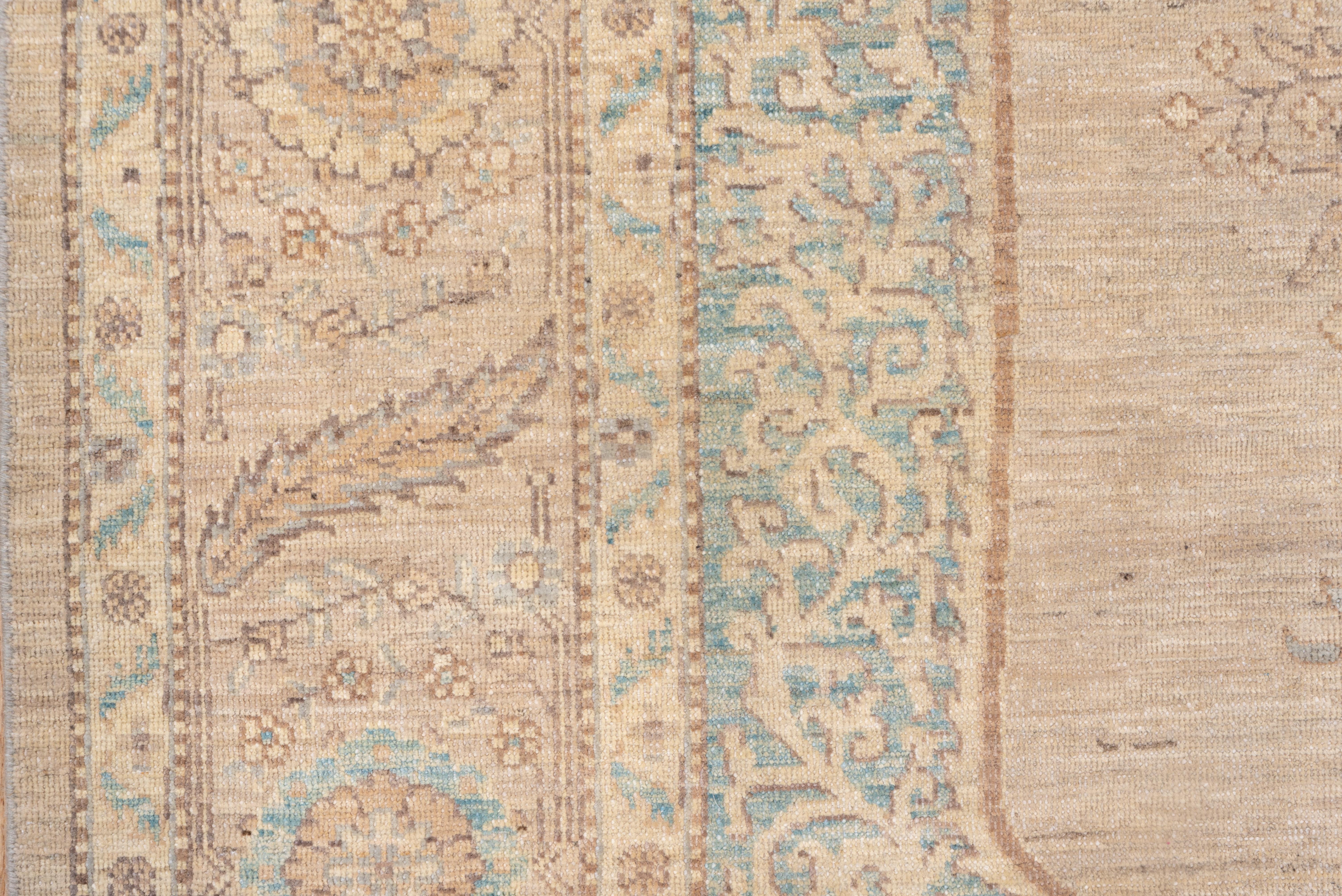 Soft Palette Persian Tabriz Carpet In Excellent Condition For Sale In New York, NY