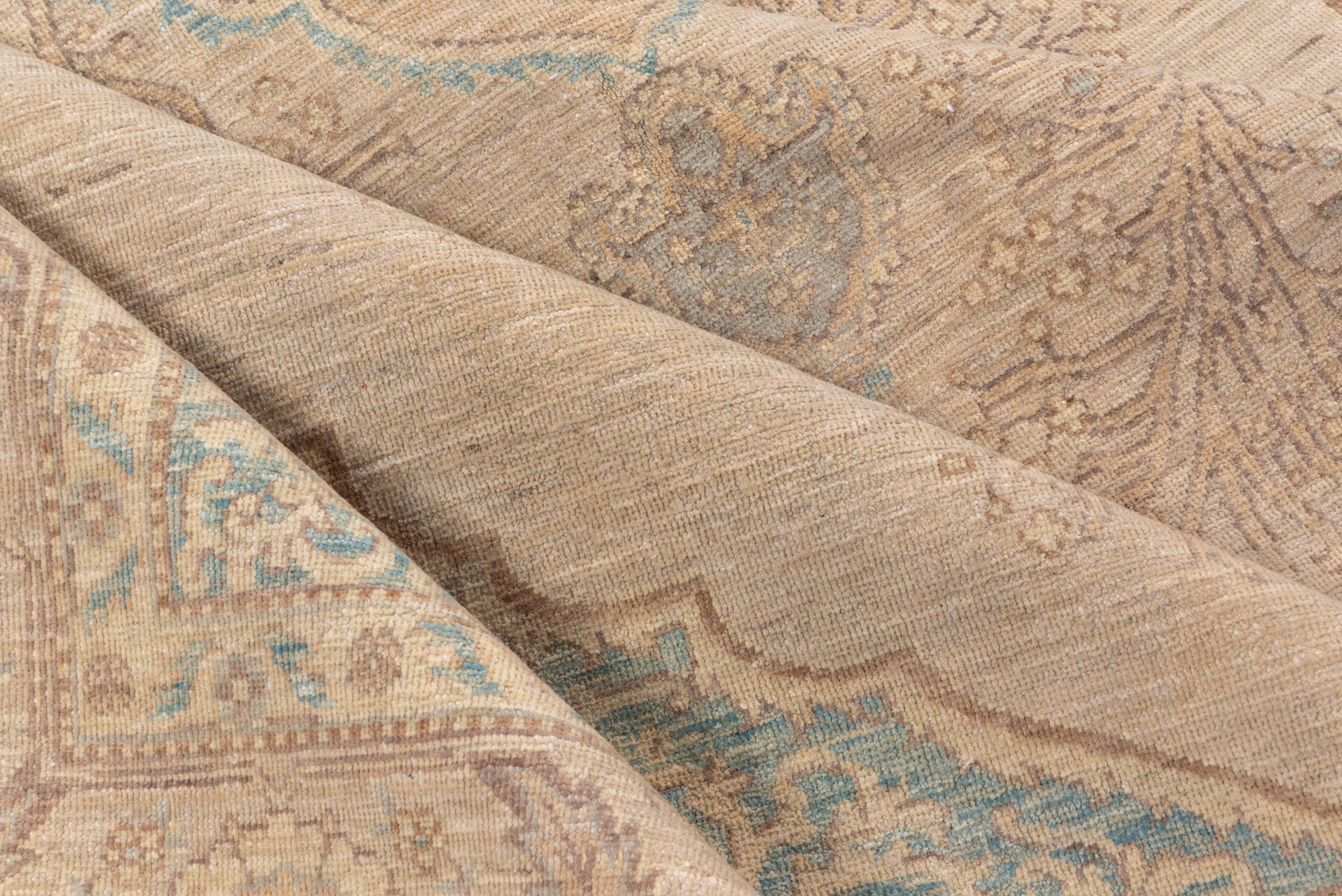 Wool Soft Palette Persian Tabriz Carpet For Sale