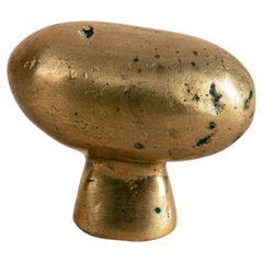 Handle by Andrew de Freitas