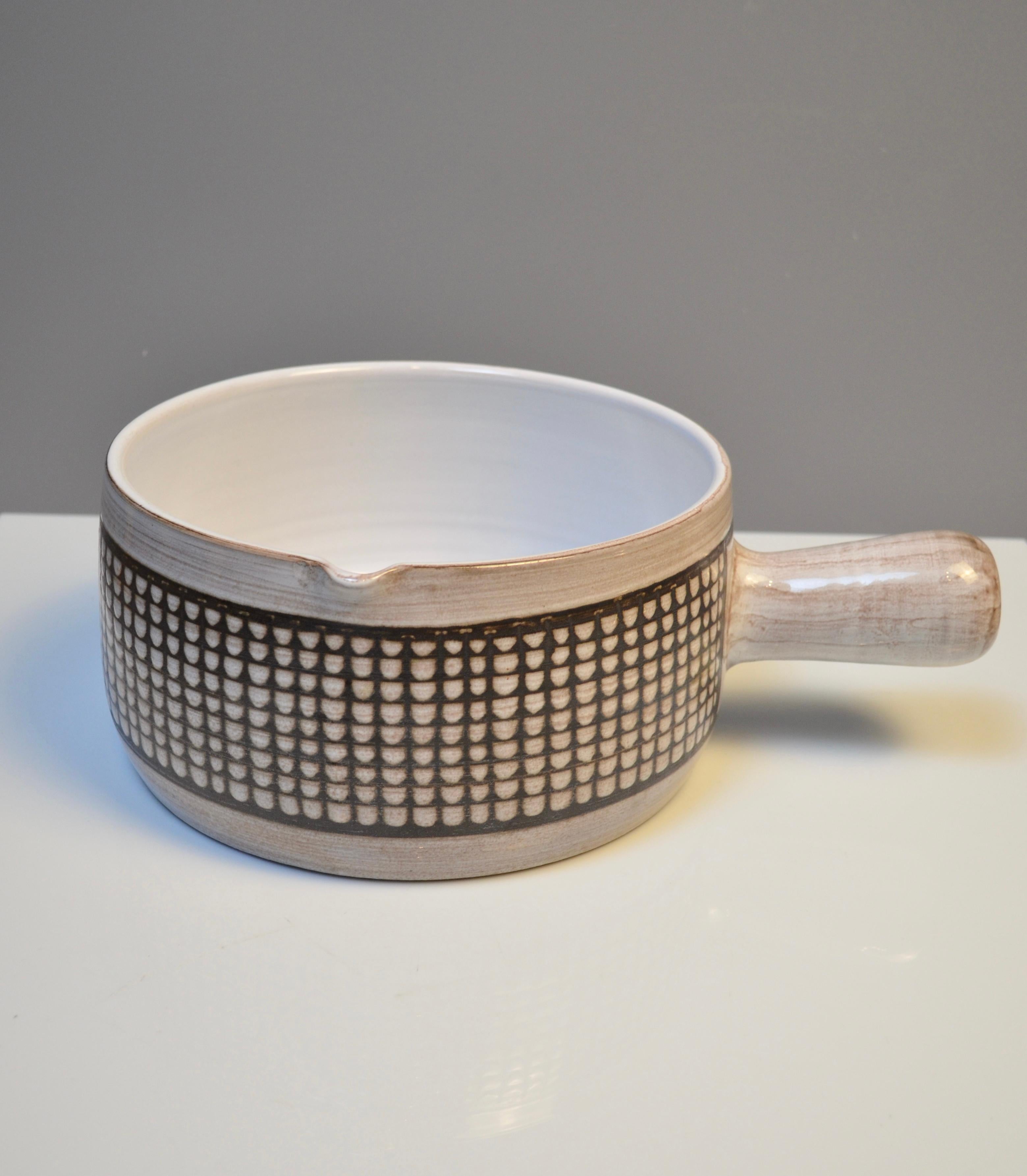 Mid-Century Modern Bol à poignée en céramique par Émile Masson, France, années 1960 en vente