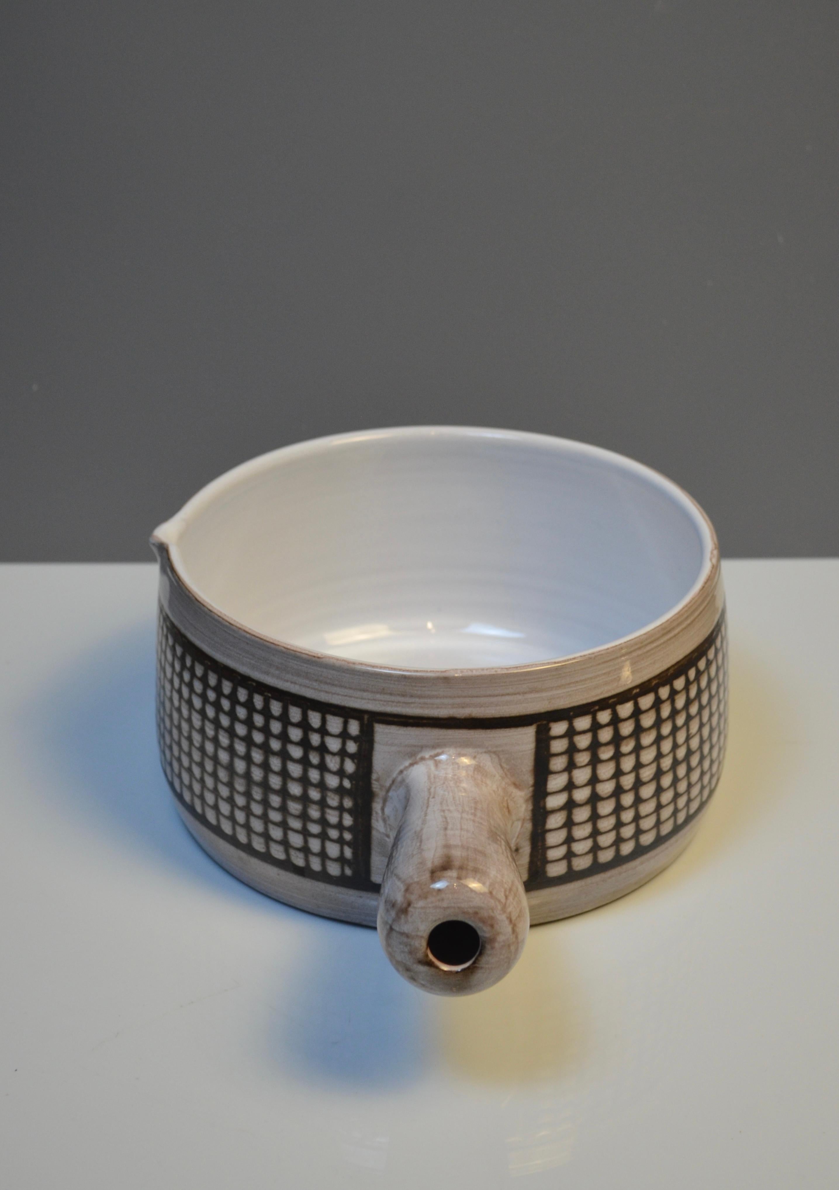 Bol à poignée en céramique par Émile Masson, France, années 1960 en vente 2