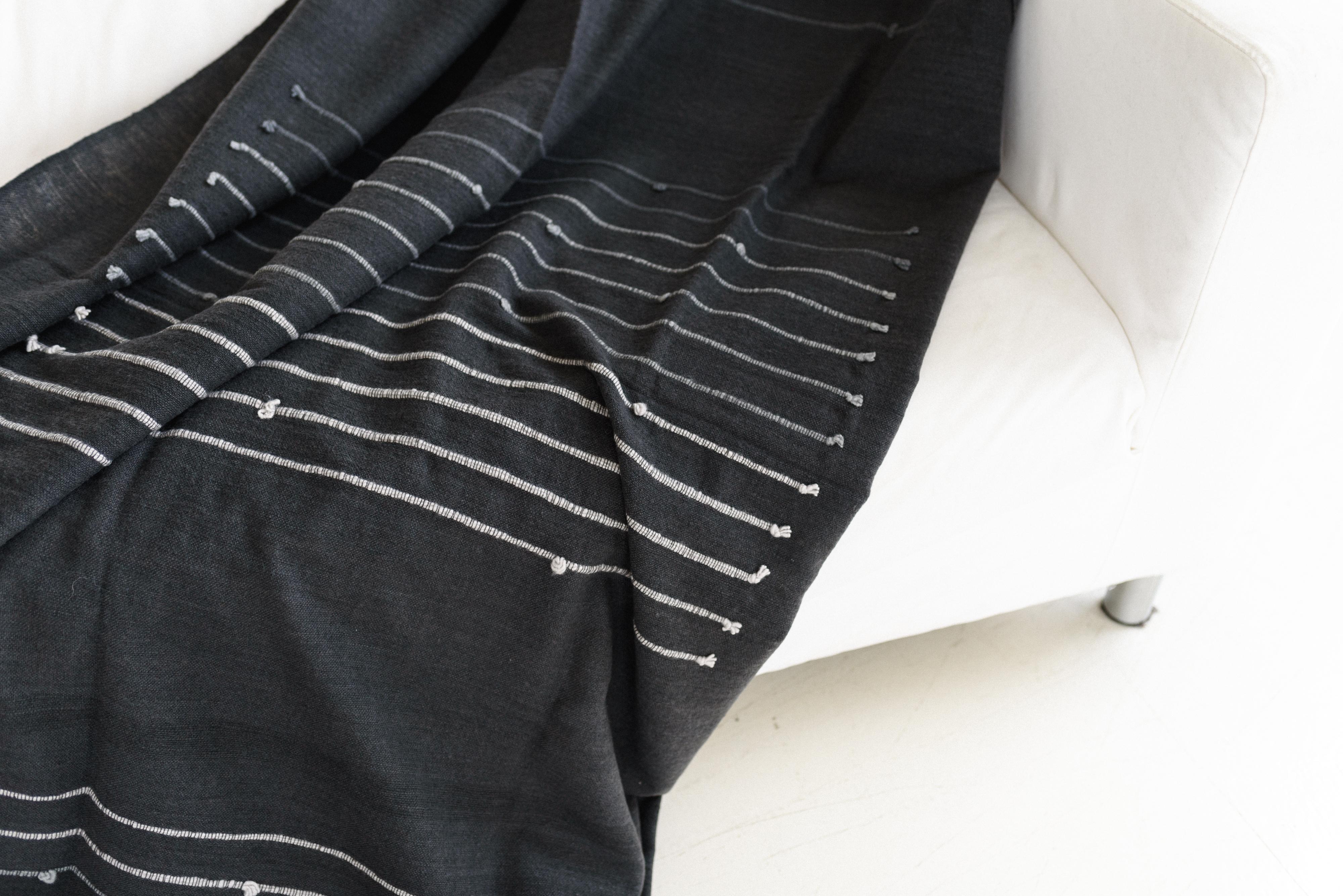  Alei Handloom Throw / Blanket In Charcoal Black , Stripes Pattern  For Sale 1