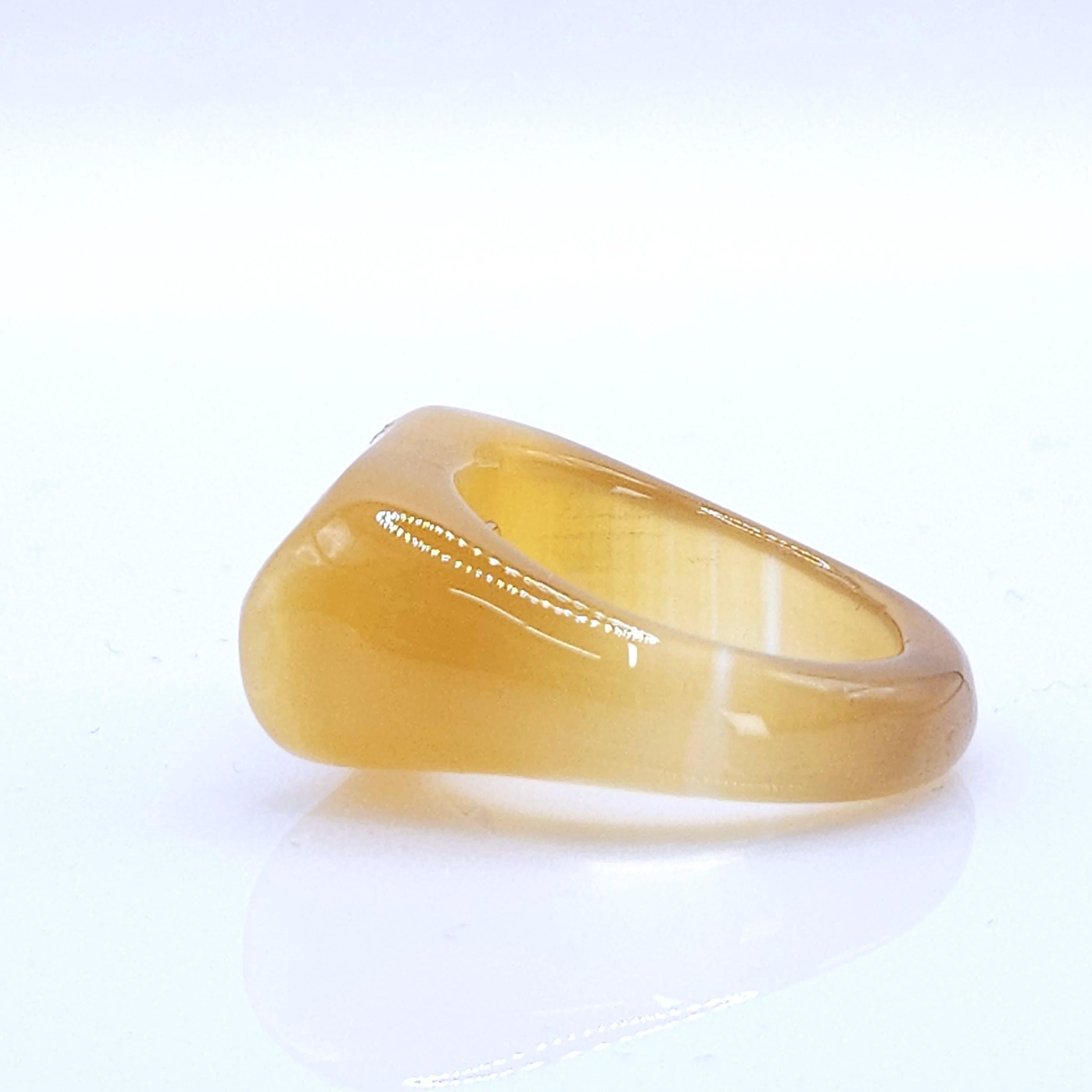 Anello con diamante e onice da 0,38 carati fatto a mano in oro bianco 18 carati in vendita 1