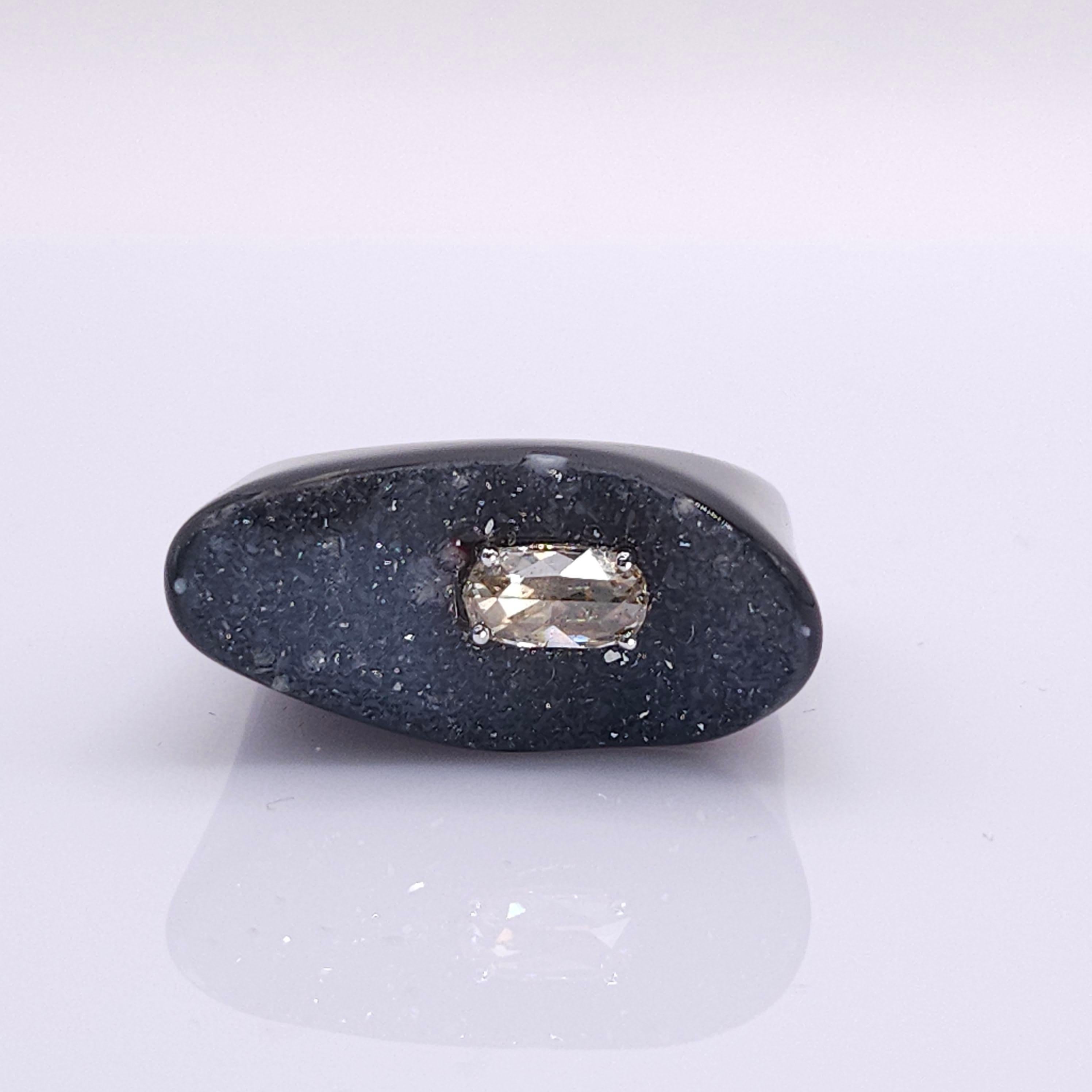 da uomo o donna Anello fatto a mano con diamante da 0,52 carati e onice nera in oro bianco 18 carati in vendita