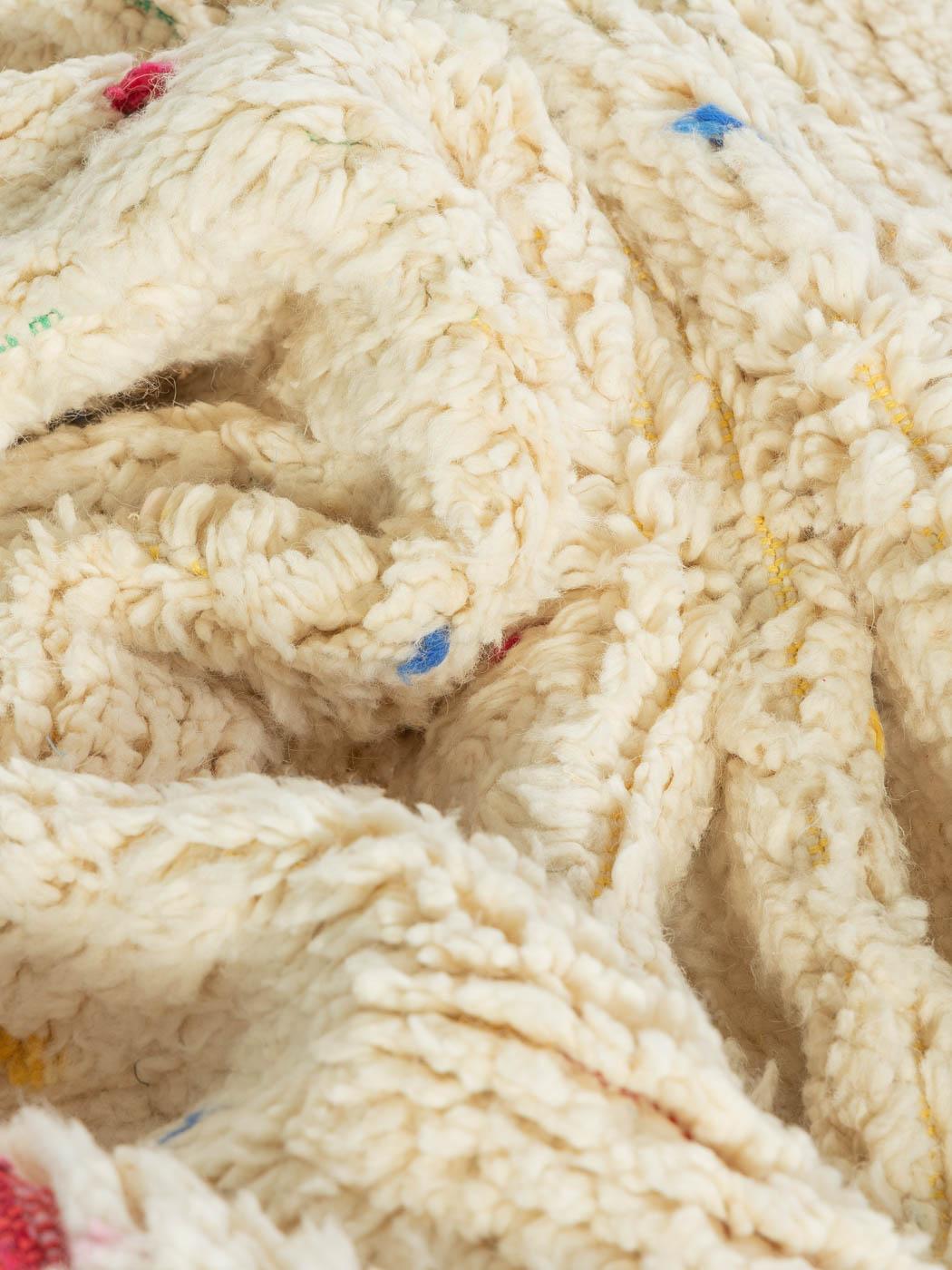 Handgefertigter Beni Ourain-Berberteppich aus 100% Wolle, Marokkanisch im Angebot 2