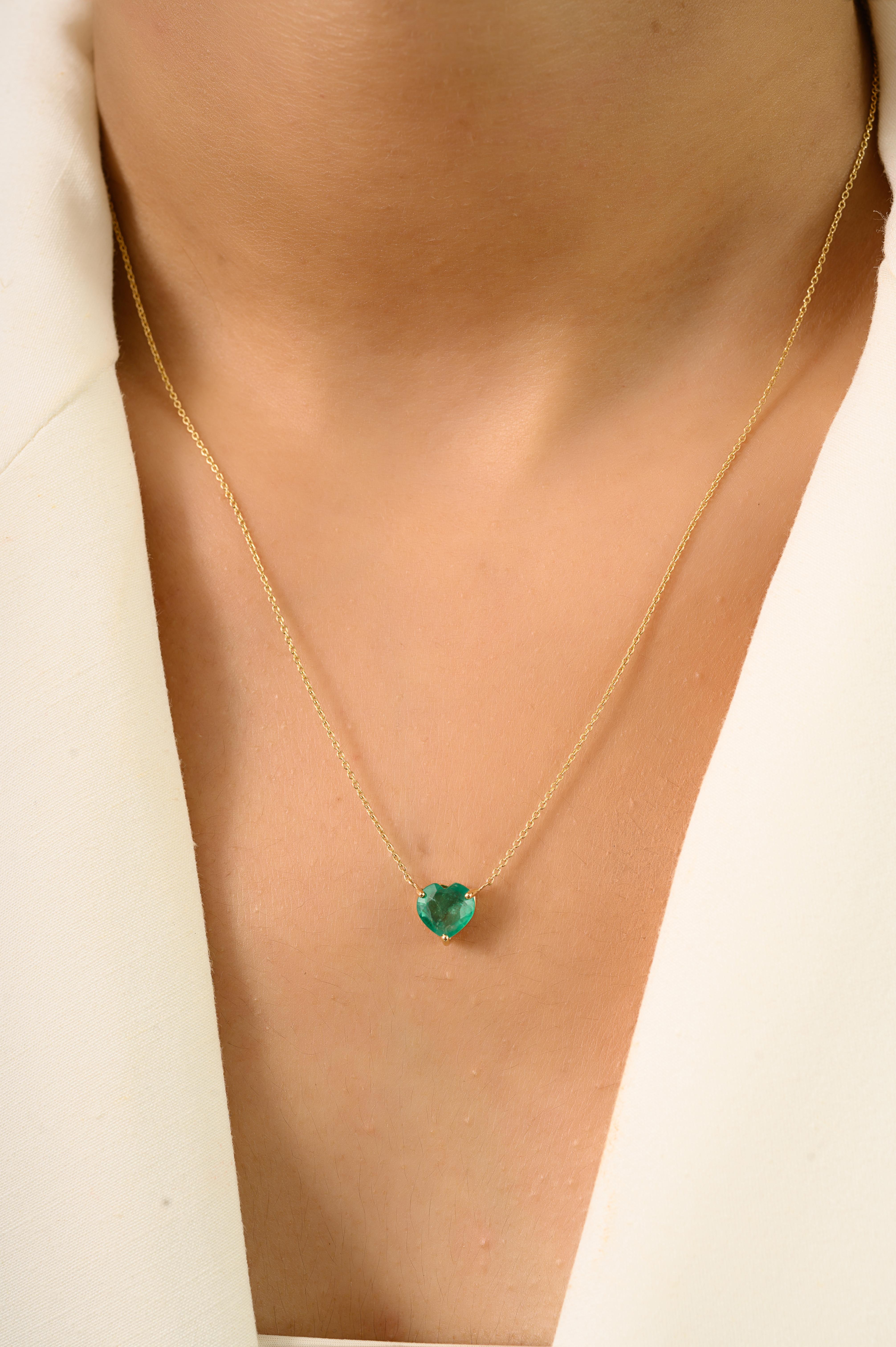 Handmade 1.25Ct Heart Cut Emerald Pendant Necklace for Her in 14k Yellow Gold For Sale 1