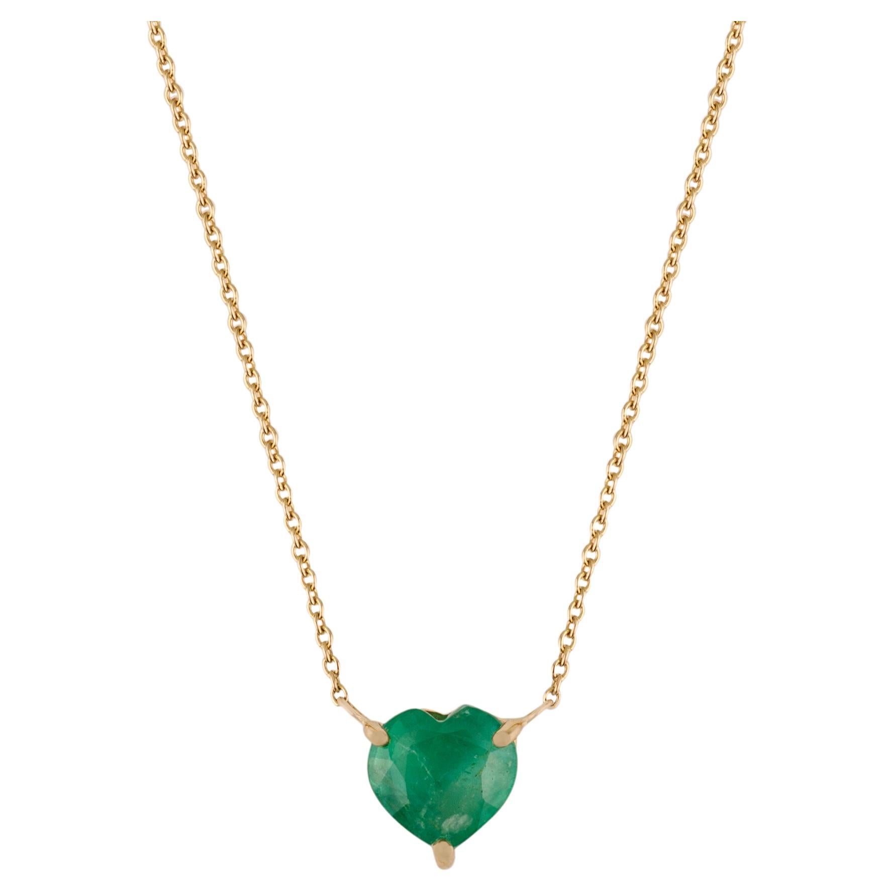 Handmade 1.25Ct Heart Cut Emerald Pendant Necklace for Her in 14k Yellow Gold For Sale