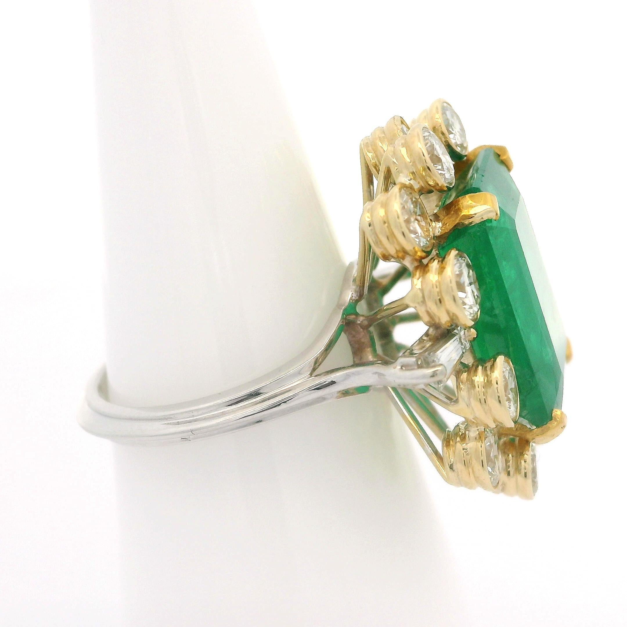 Handmade 14k Gold GIA 11.38ctw No Oil Emerald w/ Diamond Halo Cocktail Ring For Sale 4