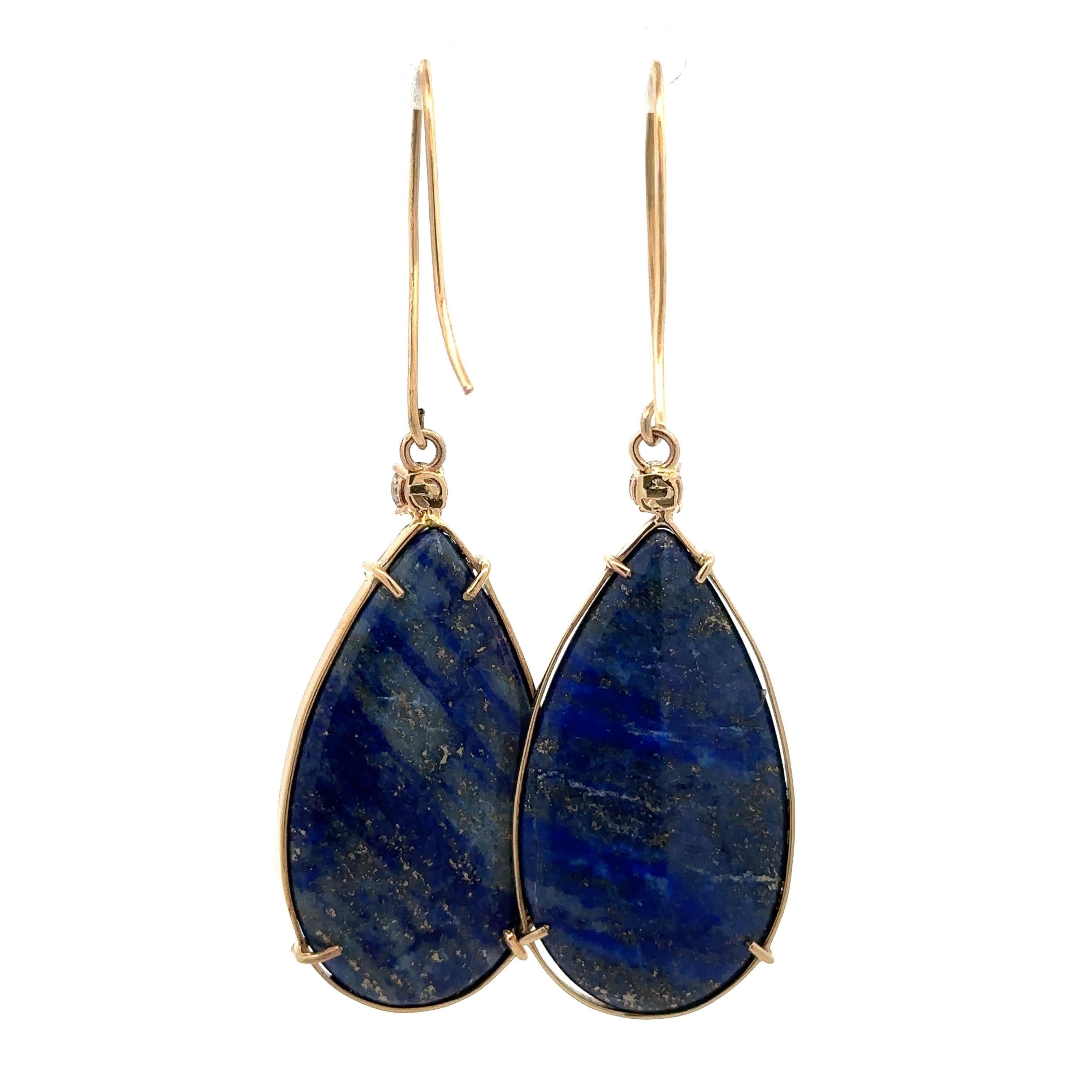 Orecchini a goccia con pera cabochon di lapis e diamanti, fatti a mano in oro 14k In condizioni ottime in vendita a Montclair, NJ