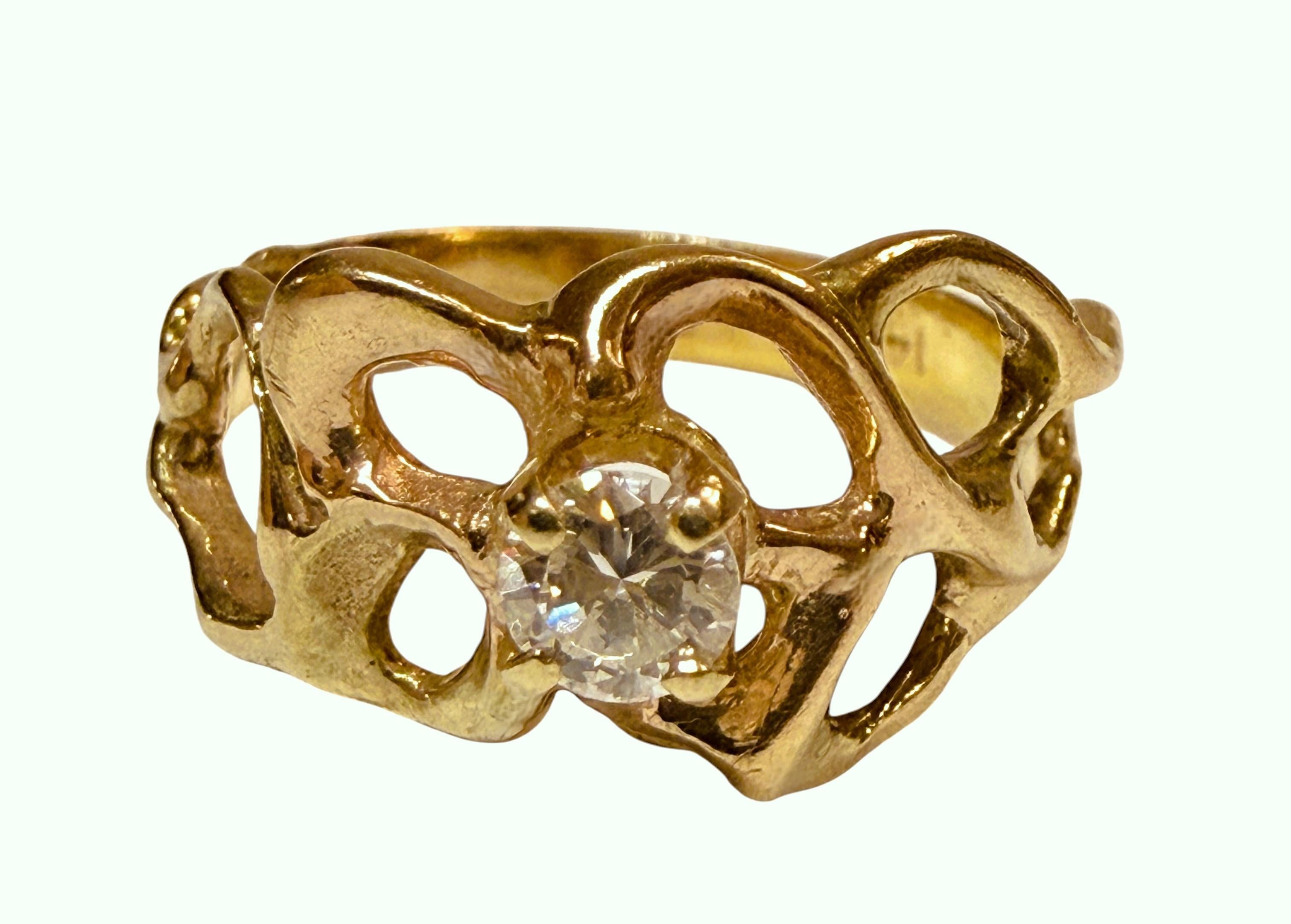 Bague moderniste brutale en or jaune 14k fait à la main avec un diamant de 0,25 carat en vente 8