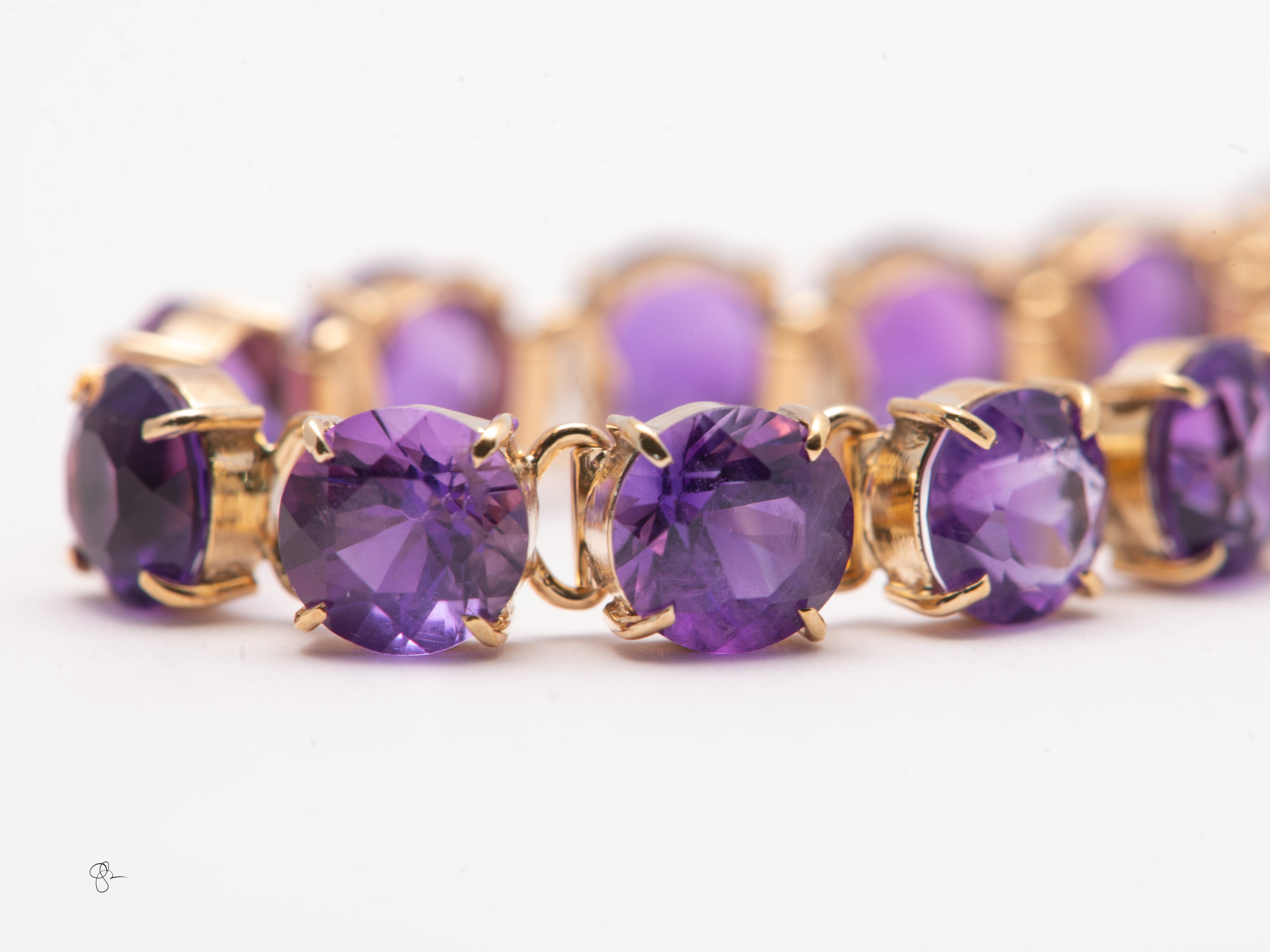 Handgefertigtes 14K Gelbgold Amethyst Tennis Style Armband 5.8mm Stones 10.3 Gramm für Damen oder Herren im Angebot