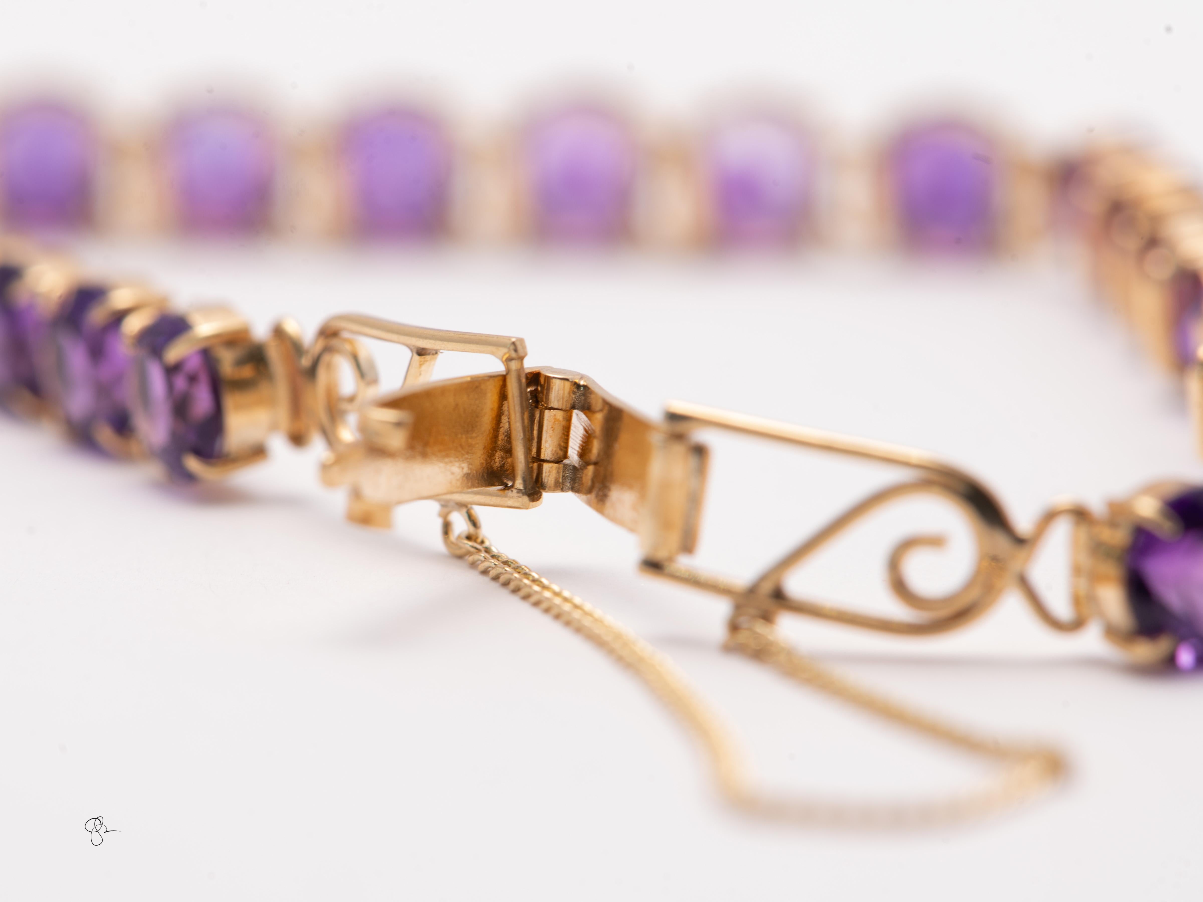 Handgefertigtes 14K Gelbgold Amethyst Tennis Style Armband 5.8mm Stones 10.3 Gramm im Angebot 2