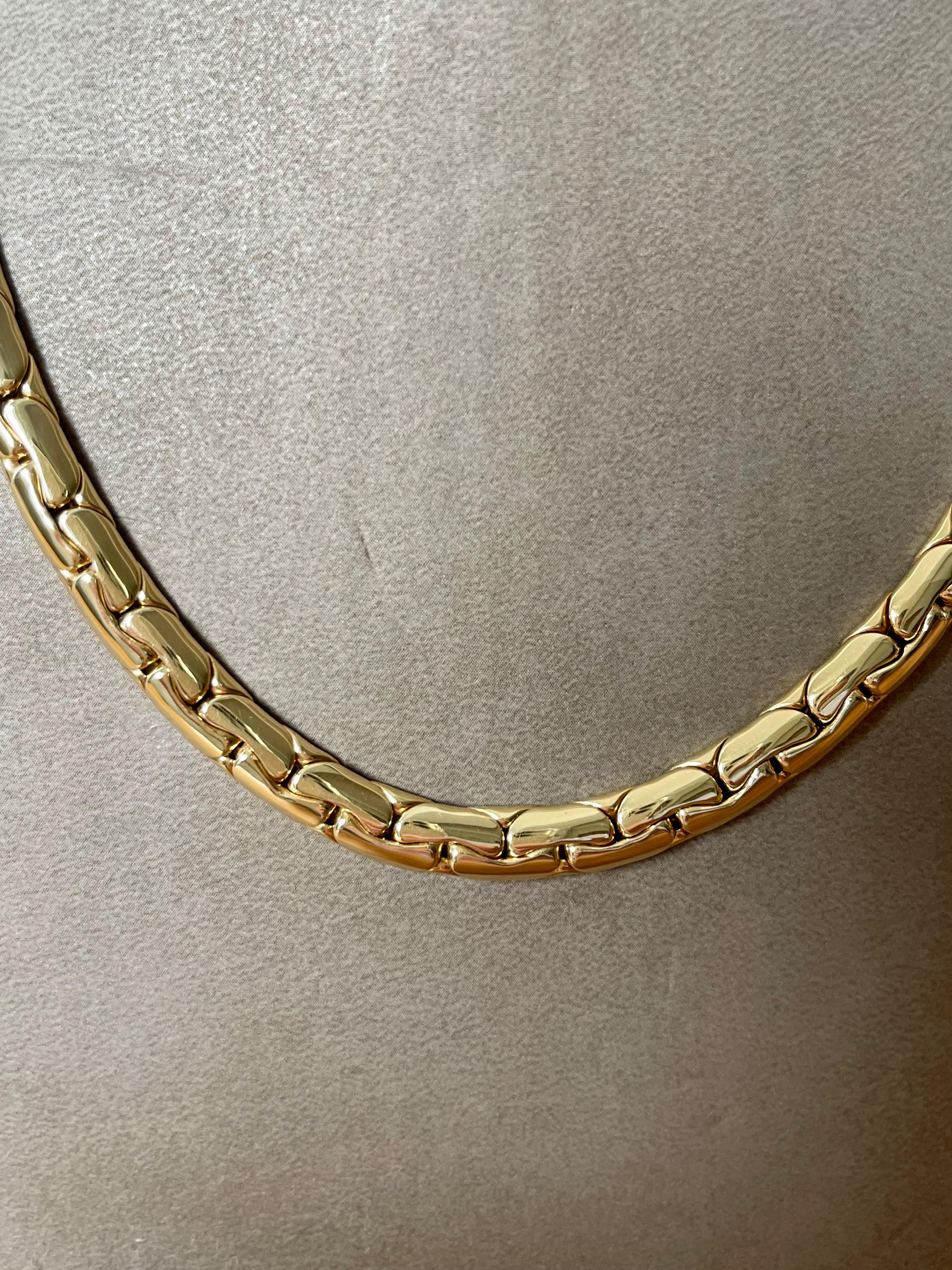 Handmade 18 K Yellow Gold Necklace by Gübelin Lucerne For Sale 2