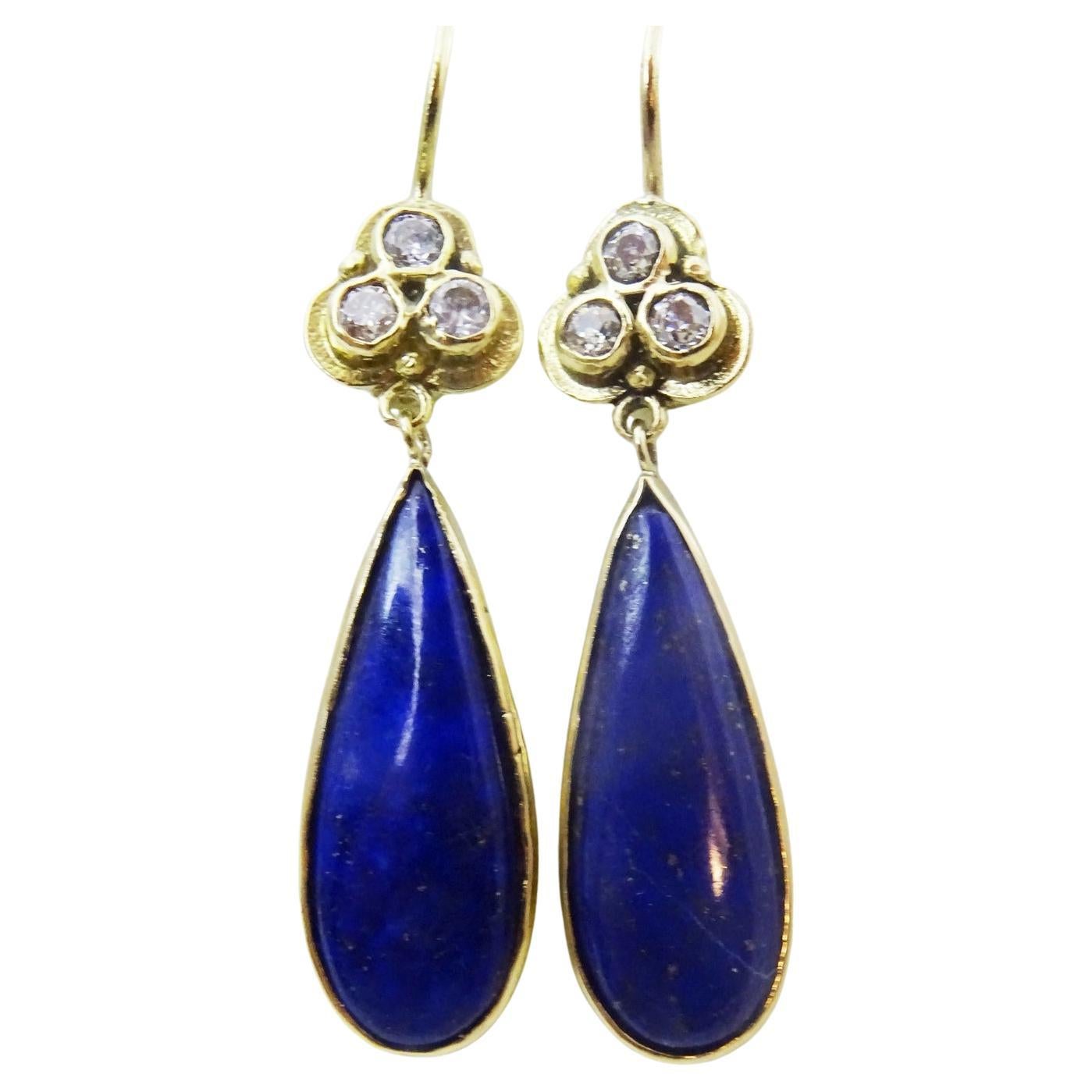  Handgefertigte Ohrringe aus 18 Karat Gold mit Diamanten und Lapislazuli im Angebot