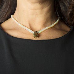 Handmade 18 Kt Gold Necklace with Opals